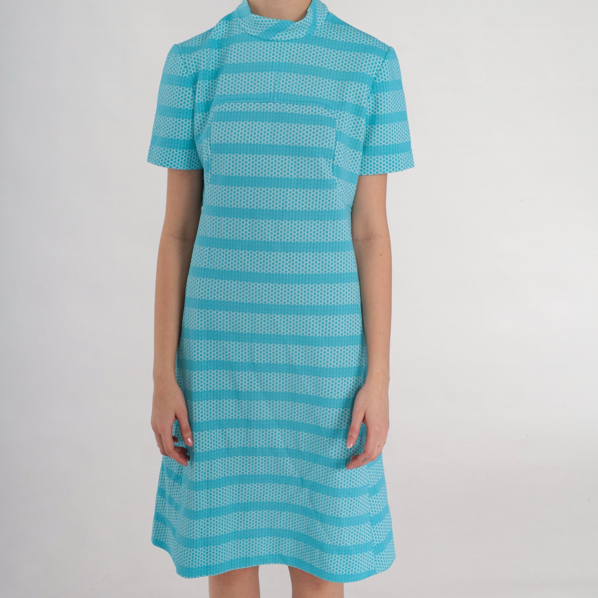 60s Mod Blue Striped Bubble Print Shift Dress Mock Neck Knee Length Small
