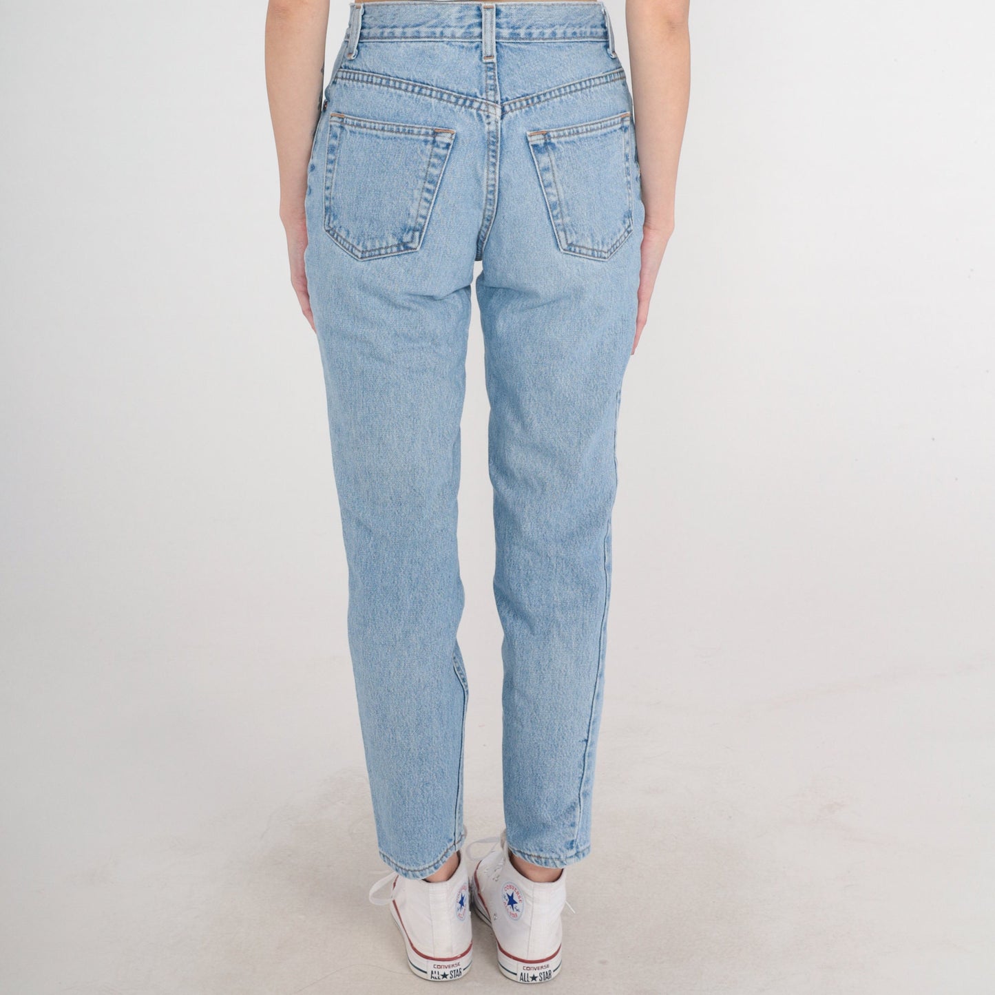 90s Gap Tapered Mom Jeans Light Wash Blue Denim Mid Rise Extra Small