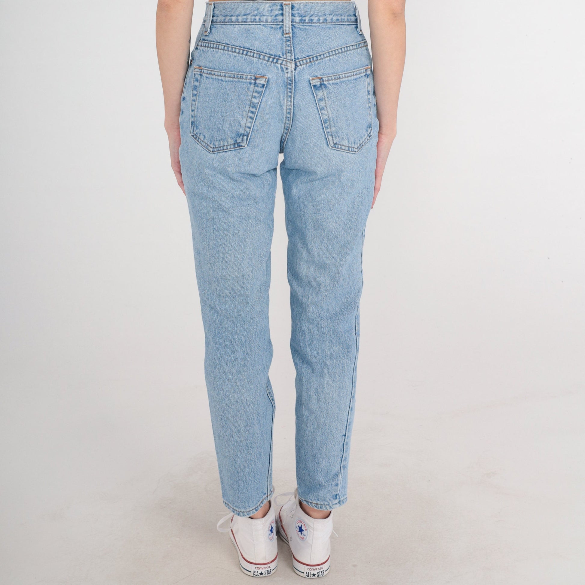90s Gap Tapered Mom Jeans Light Wash Blue Denim Mid Rise Extra Small