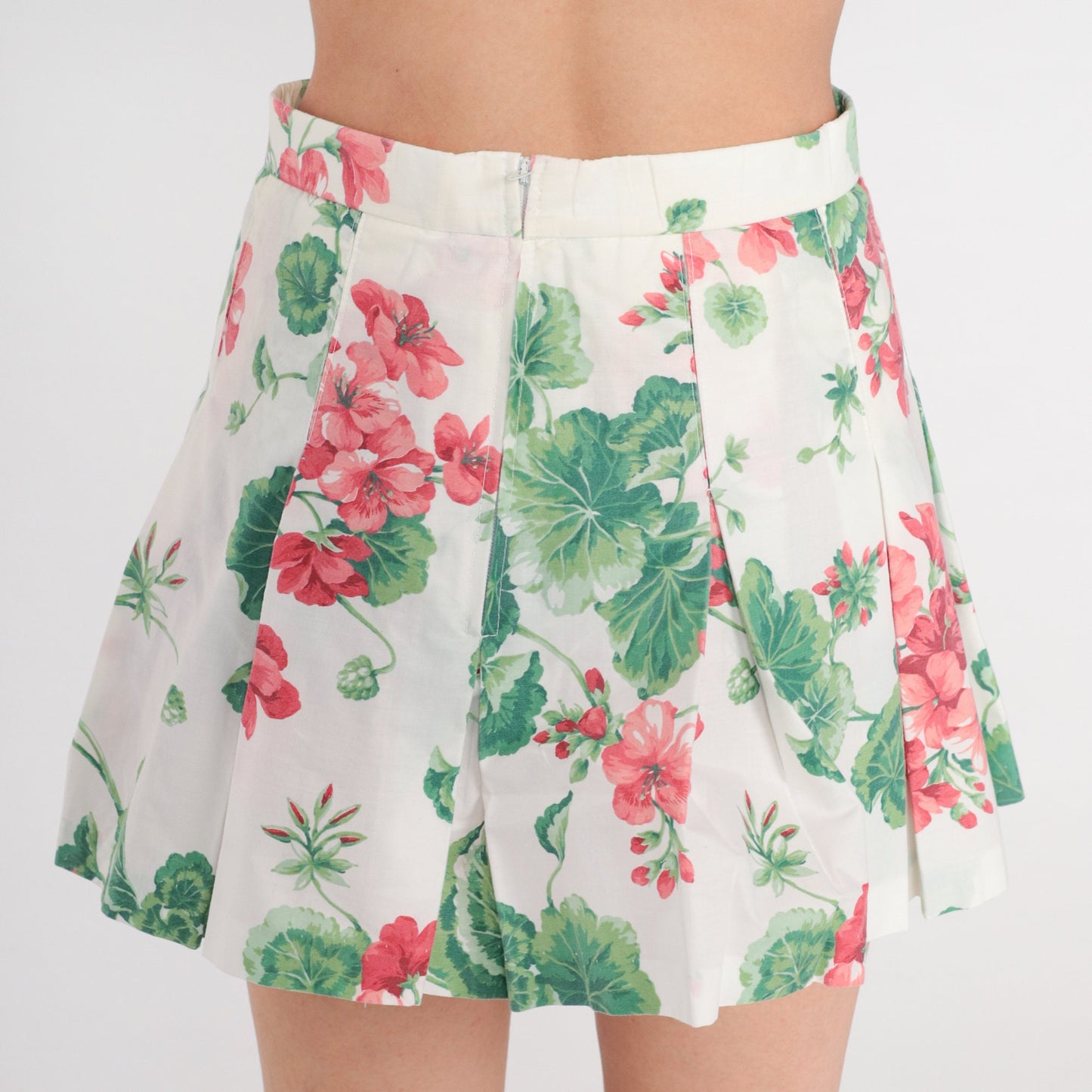80s Floral Pleated Tennis Skirt White Mini High Waist Red Green Extra Small