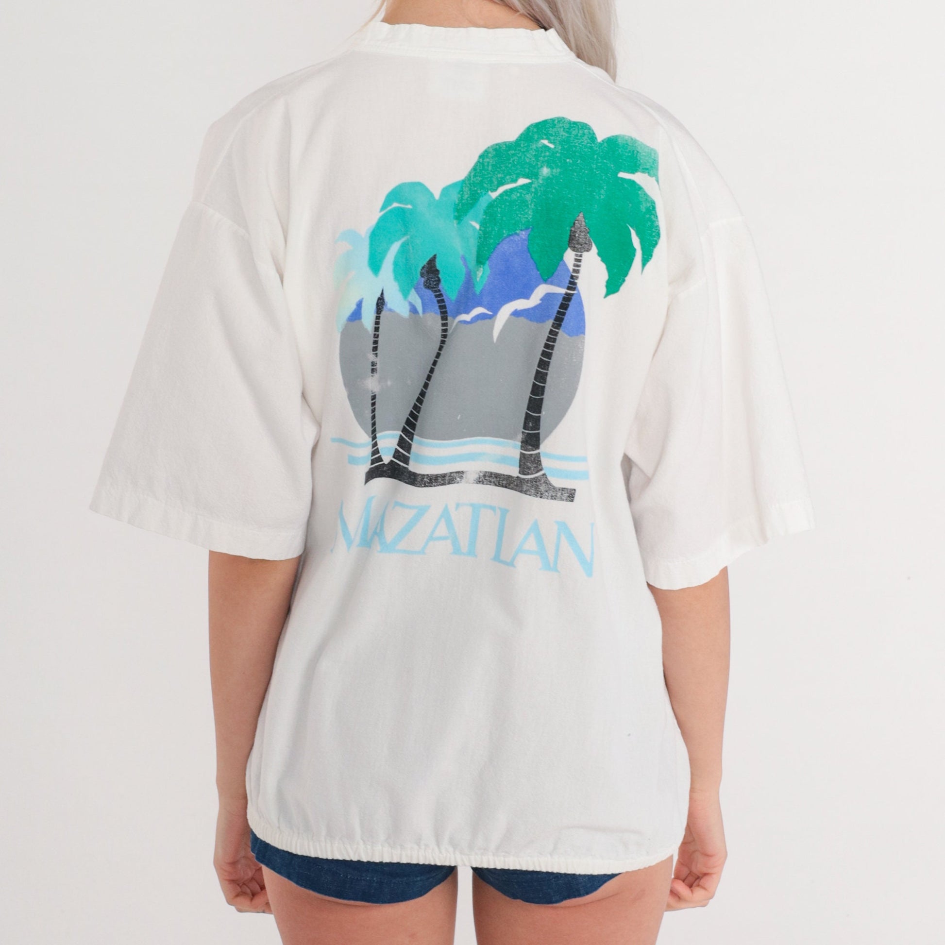 90s Mazatlan Mexico Palm Tree Graphic T-Shirt White V-Neck Cotton Tee Medium Large