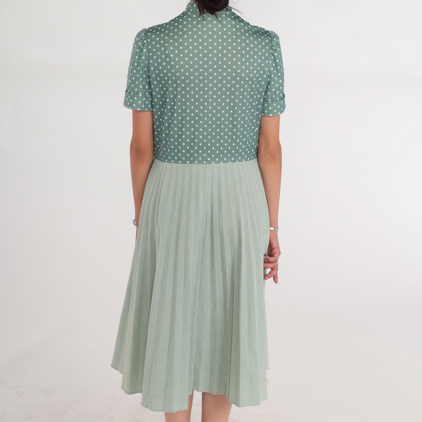 70s Green Polka Dot Midi Dress Puff Sleeve Neck Tie High Waisted Medium