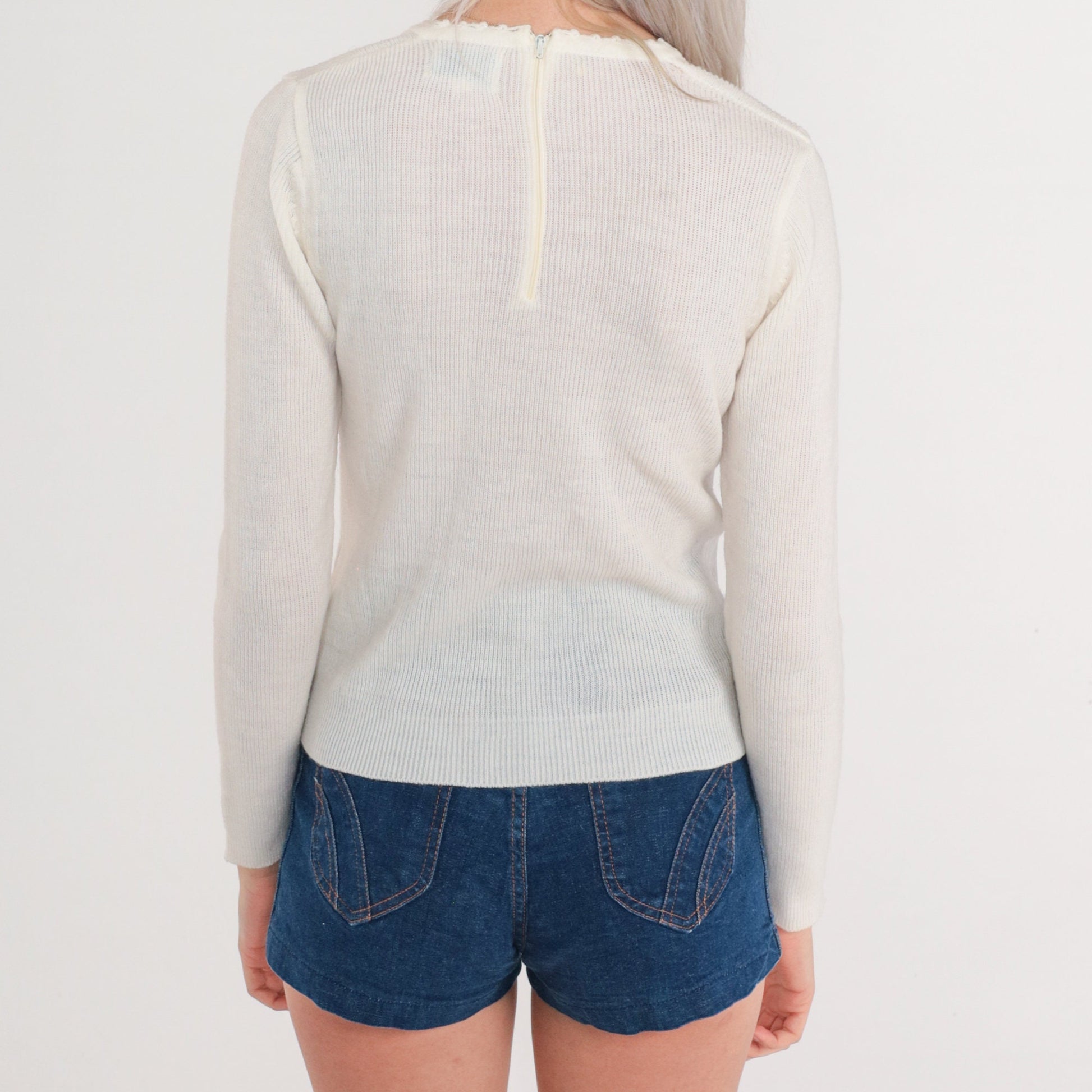 70s Floral Embroidered White Knit Pullover Sweater Cutout Small