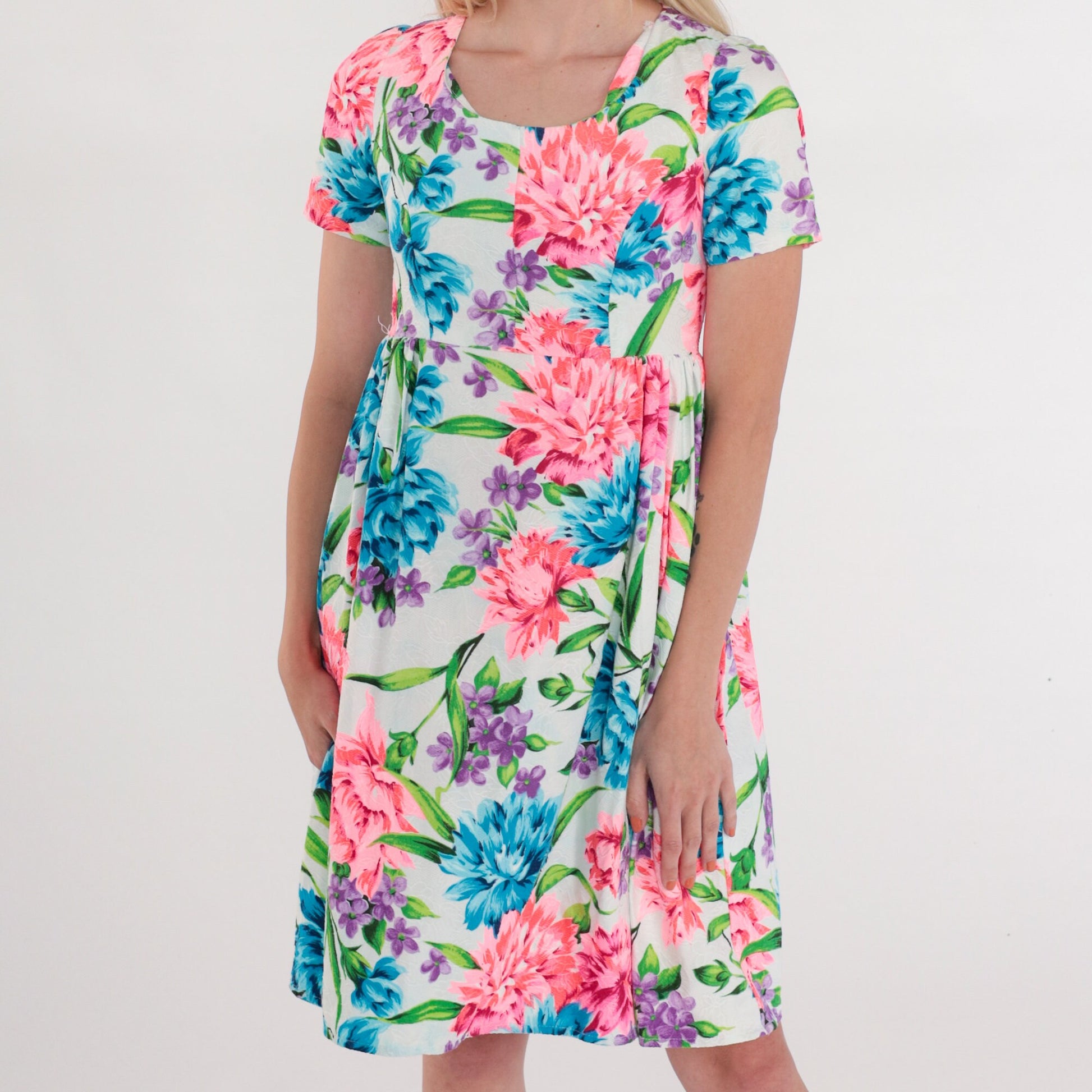 70s Floral Mini Dress White Empire Waist Short Sleeve Babydoll XXS