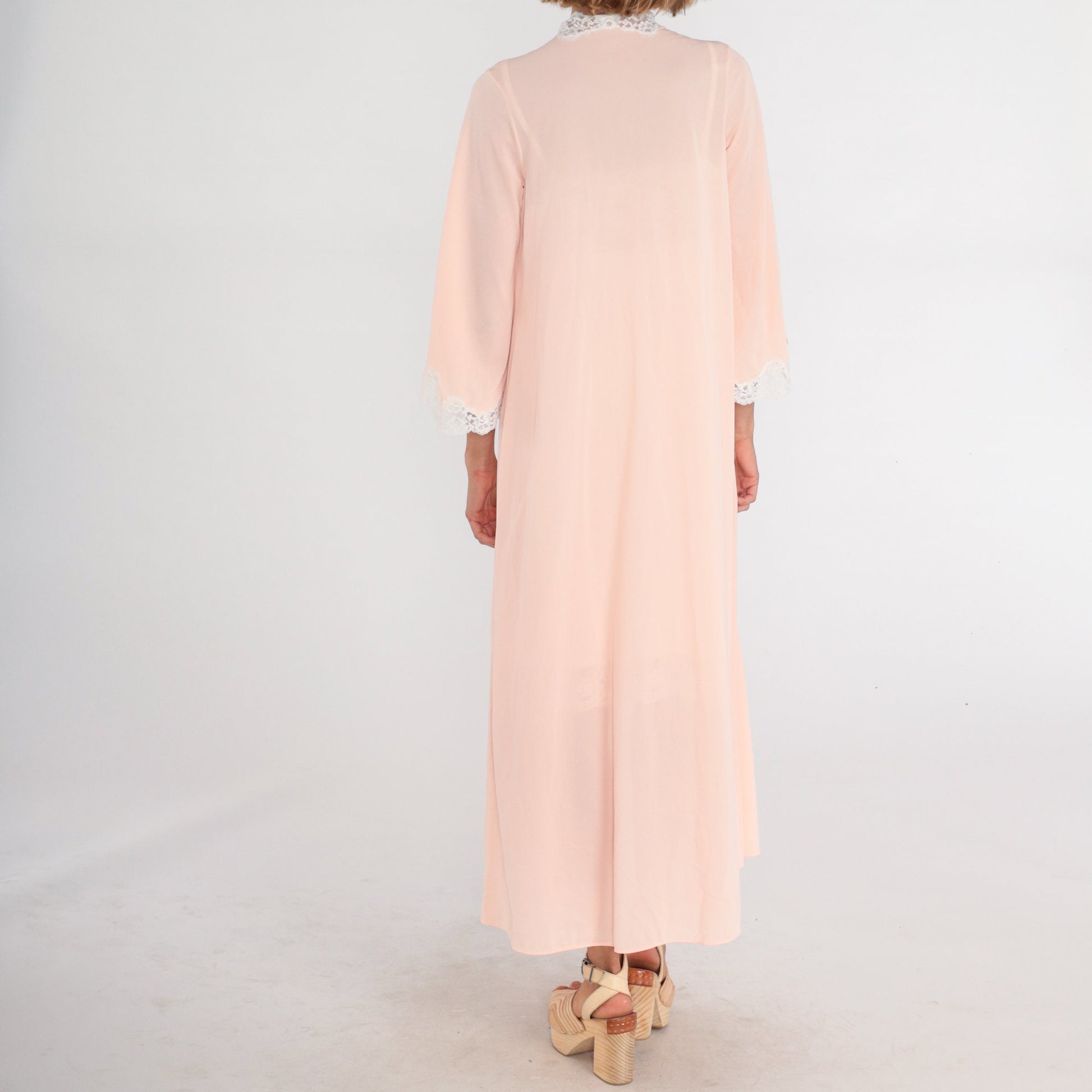 70s Pink Lace Trim Pajama Robe Maxi Button Front Nightgown Small Medium