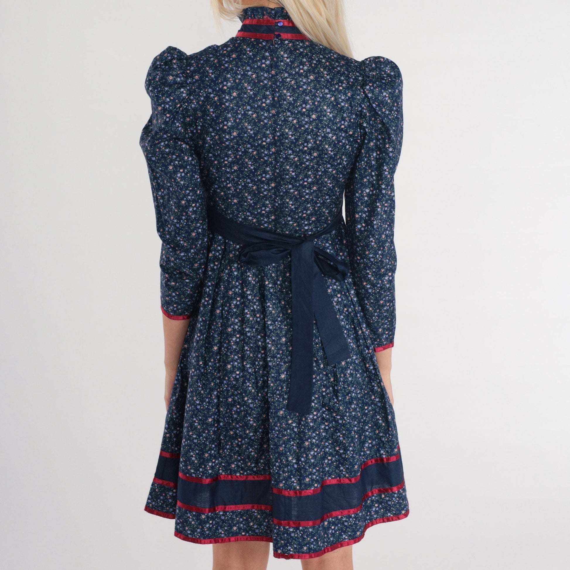 70s Blue Calico Floral Mini Dress Puff Sleeve High Neck Ruffled Babydoll XXS