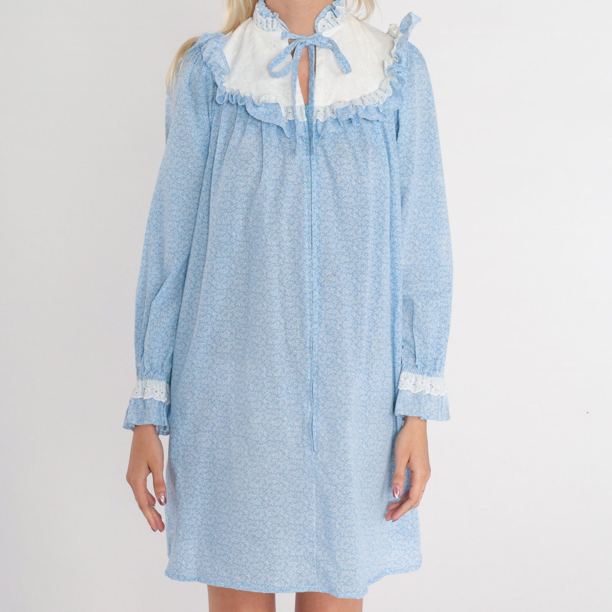 80s Blue Floral Mini Dress Eyelet Bib Puff Sleeve Calico Extra Small