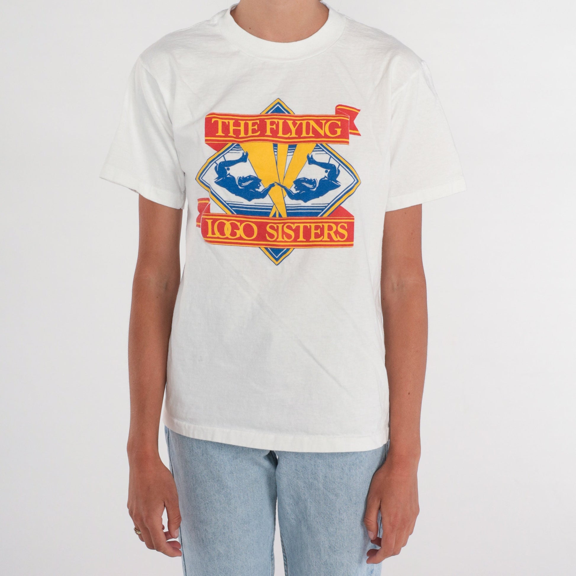 90s The Flying Logo Sisters Circus Graphic T-Shirt White Single Stitch Small