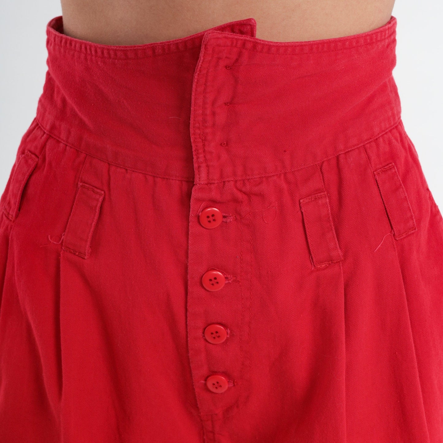 80s Red Cotton Pleated High-Waist Shorts Ultra Short Inseam Extra Small