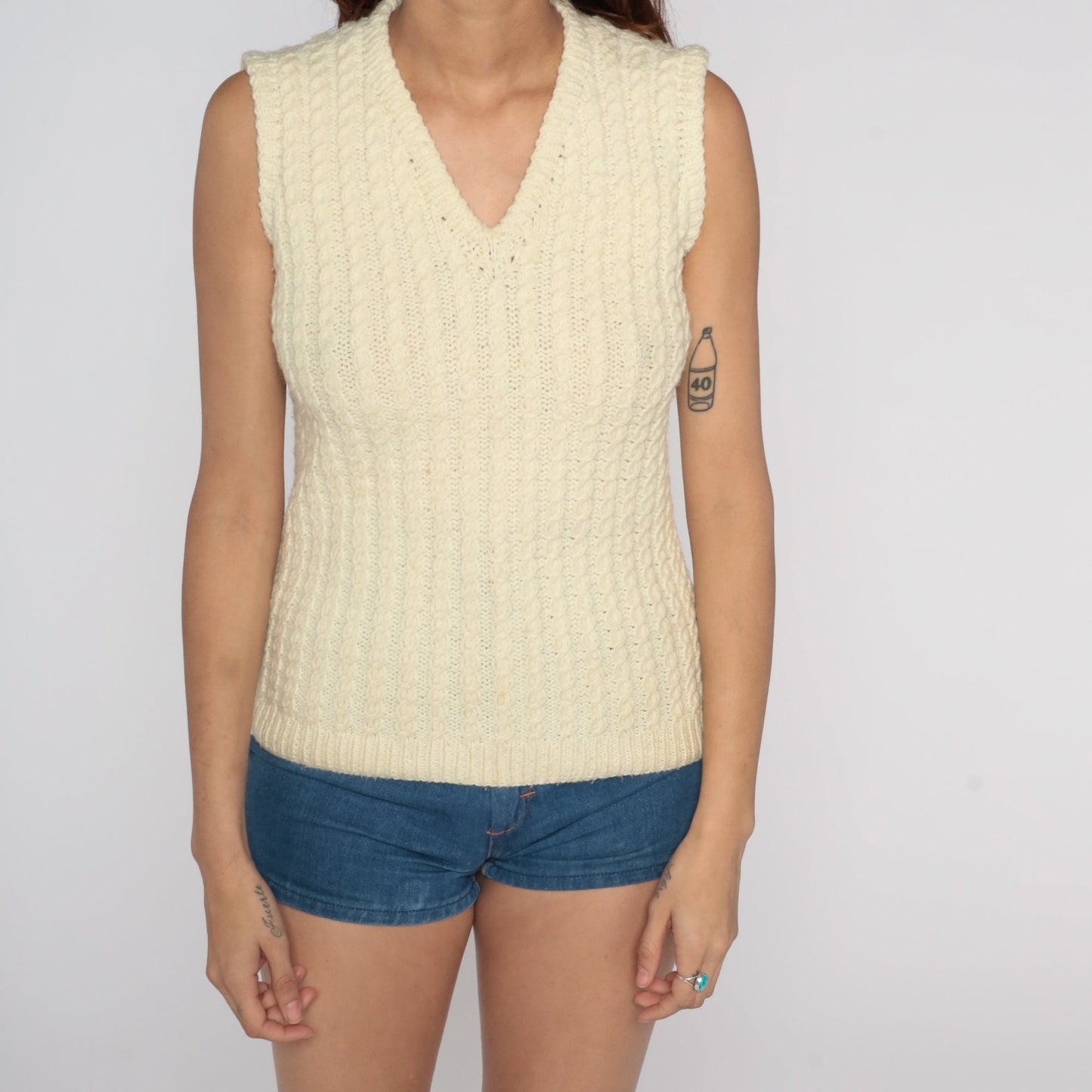 80s Cream Cable Knit Sweater Vest V-Neck Pullover Small S