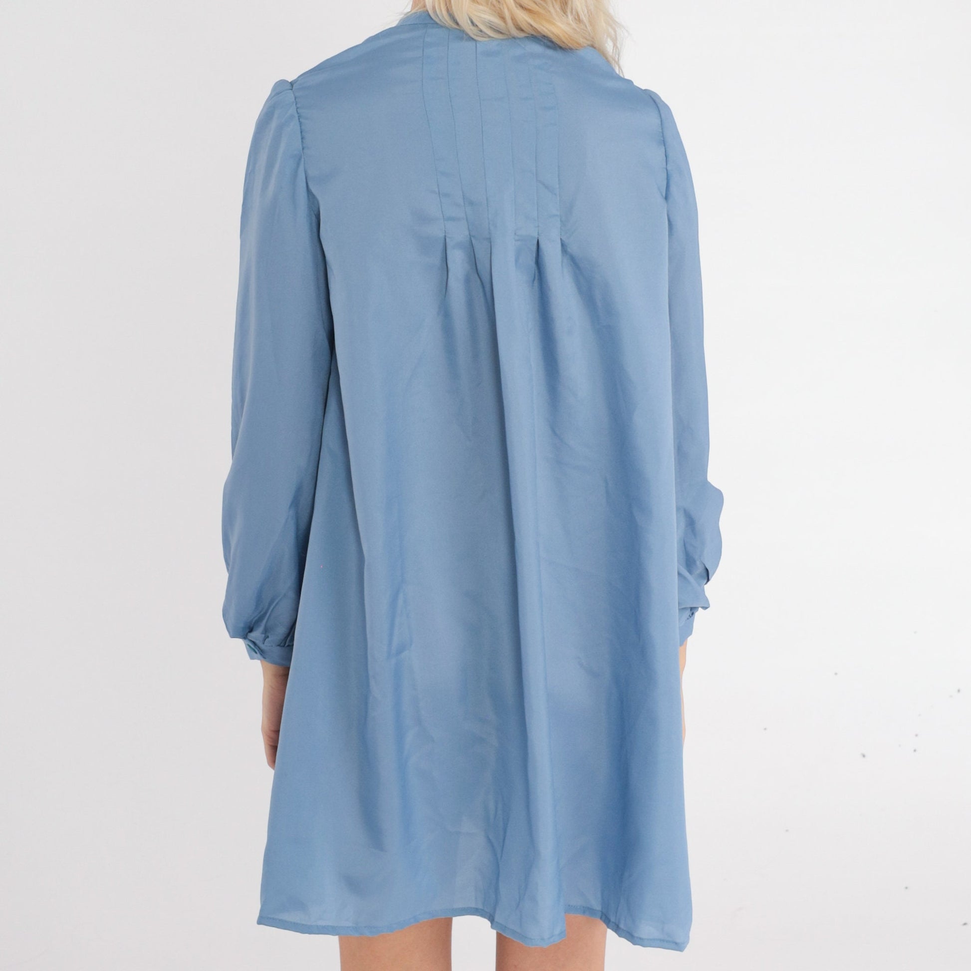 70s Blue Mini Dress Keyhole Tie Neck Long Sleeve Tent Cut Medium