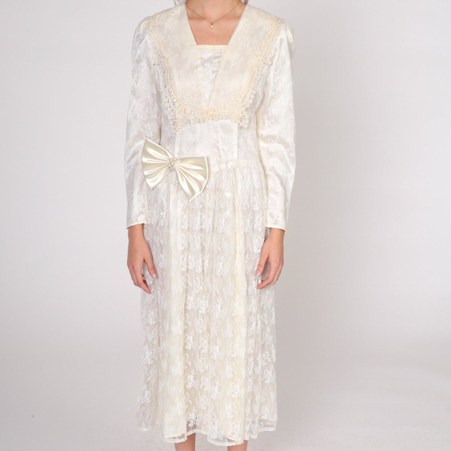 Gunne Sax 80s Cream Lace Midi Dress Pearl Beaded Bow Puff Sleeve Small