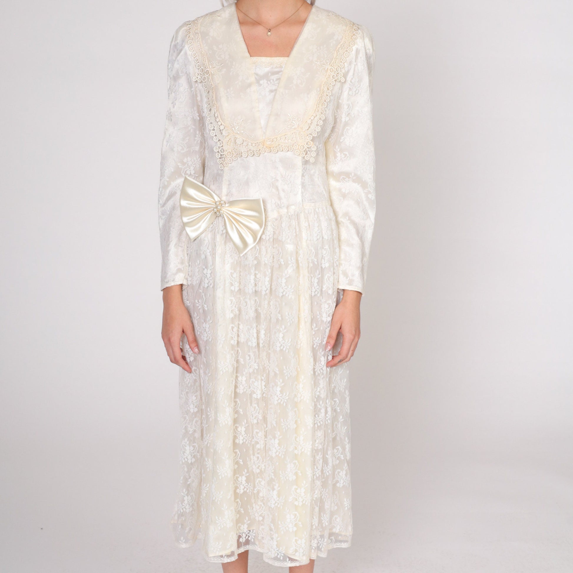 Gunne Sax 80s Cream Lace Midi Dress Pearl Beaded Bow Puff Sleeve Small