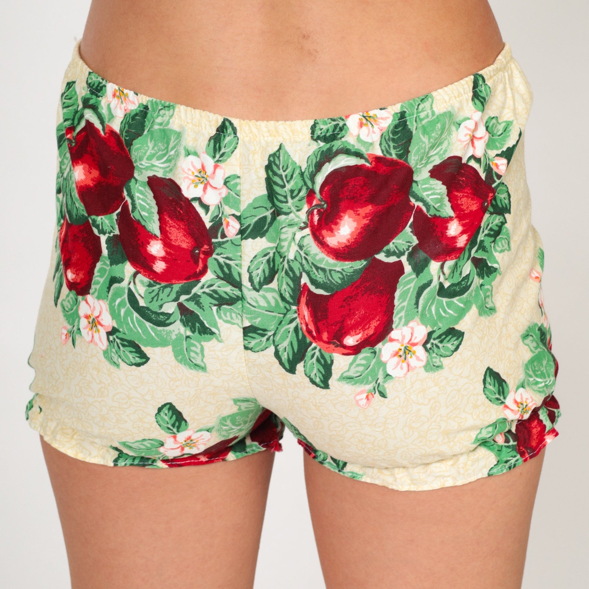 80s Yellow Apple Print Shorts Low Rise Hotpants Extra Small XS