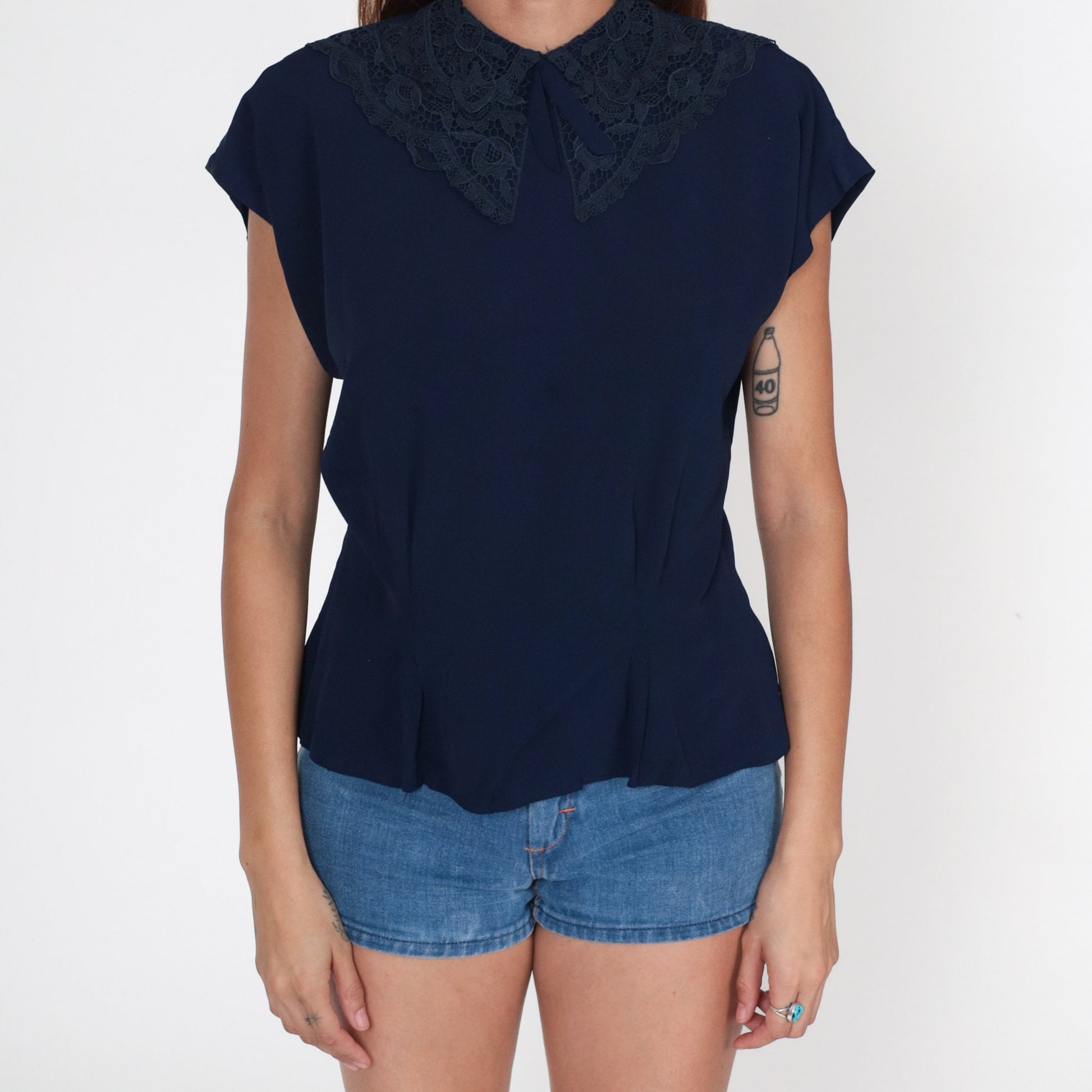 60s Navy Lace Collar Blouse Cap Sleeve Button Back Rayon Shirt Medium