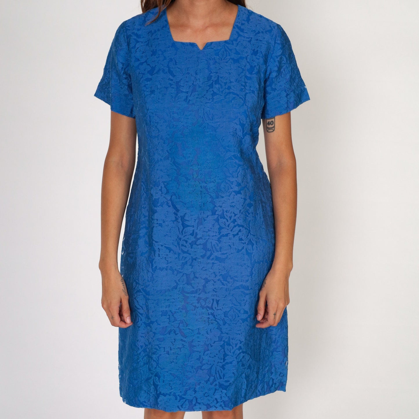 60s Blue Embossed Floral Shift Mini Dress Short Sleeve Small