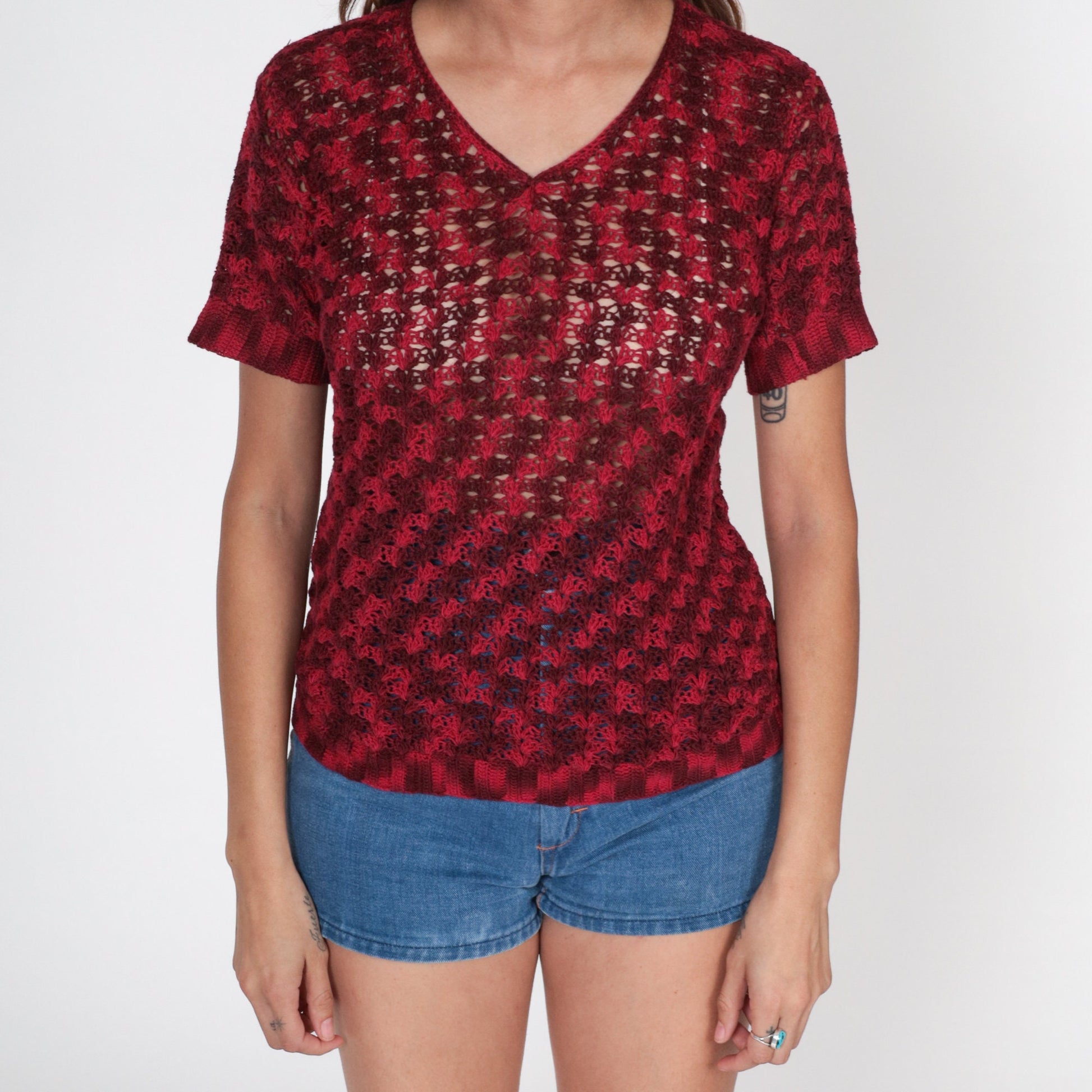 80s Red Crochet V-Neck Blouse Short Sleeve Sheer Knit Top Small S