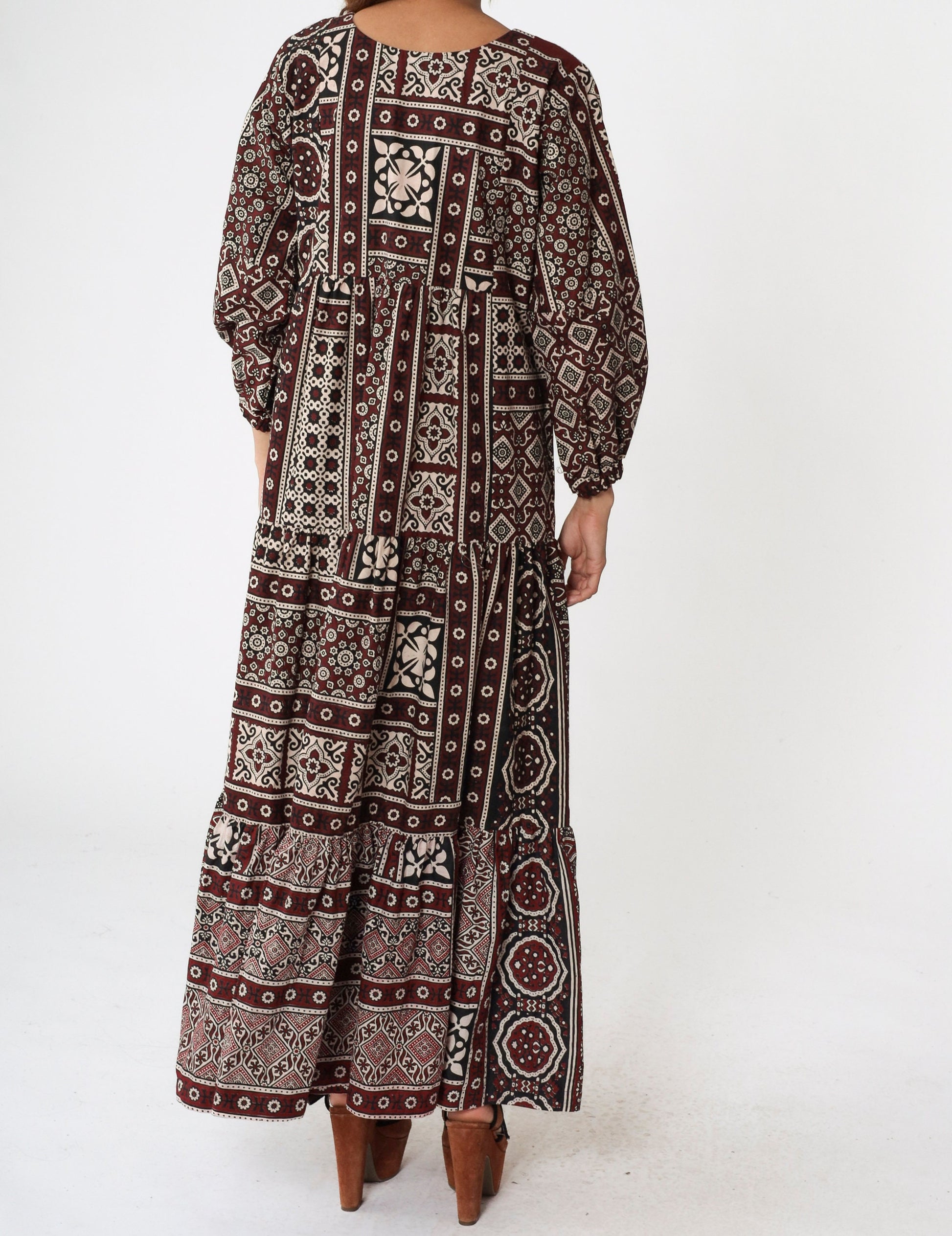 80s Burgundy Geometric Print Maxi Dress Tiered Skirt Keyhole Tie Neck Medium
