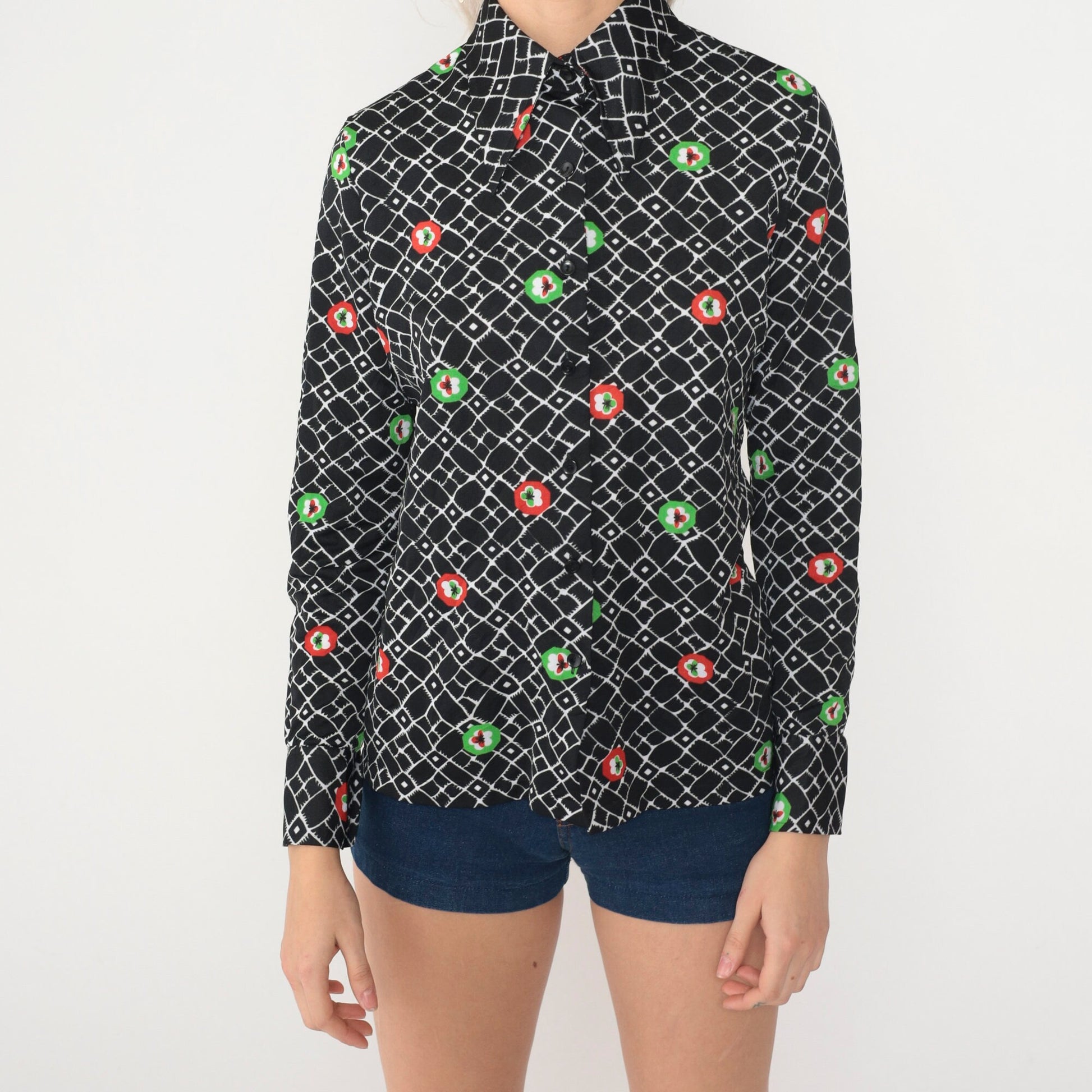 70s Checkered Floral Button-Up Blouse Black Dagger Collar Long Sleeve Small
