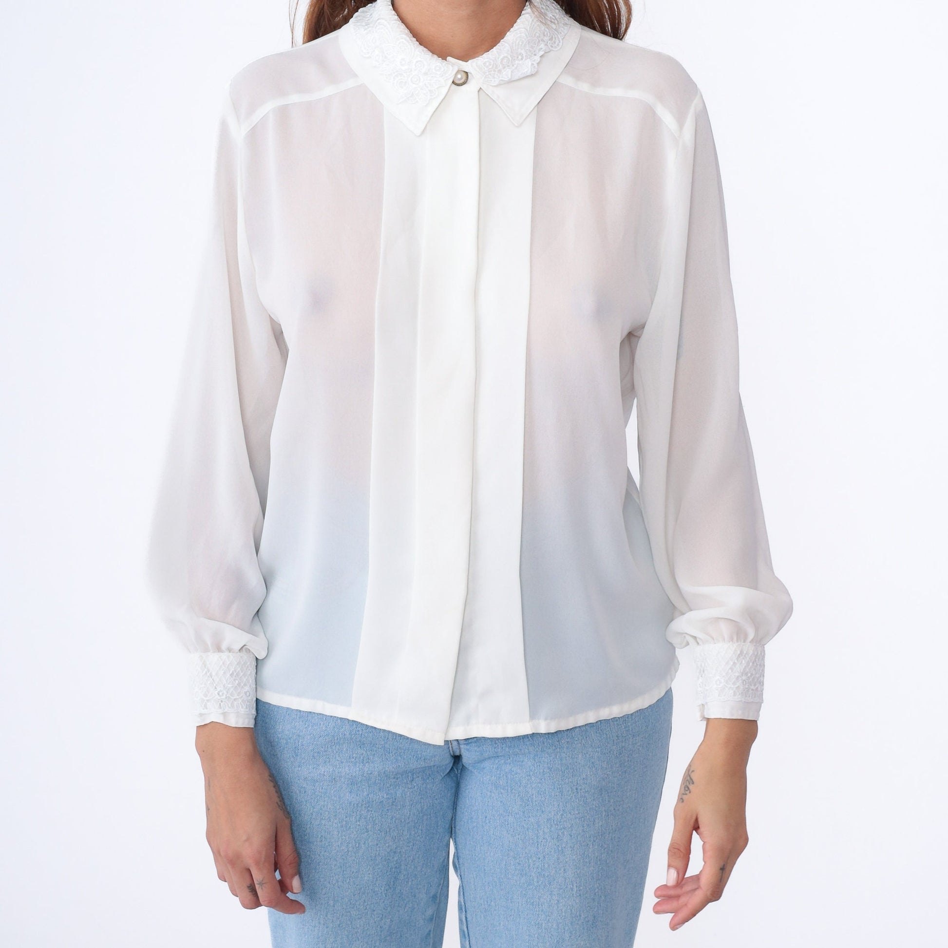 90s White Sheer Blouse Lace Collar Pearl Button Long Sleeve Medium