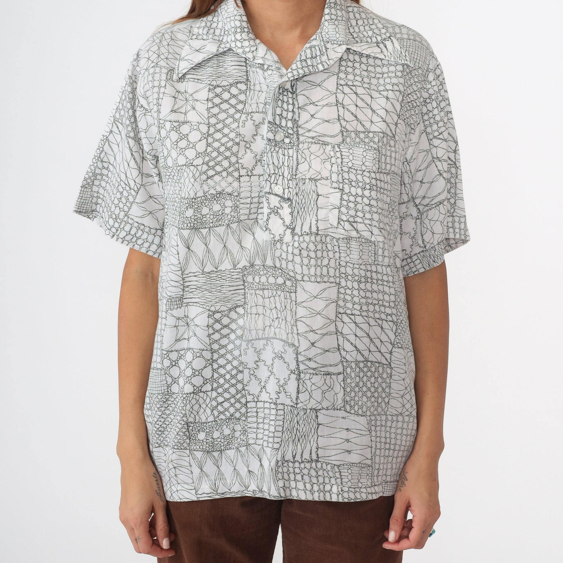 70s Andrade Geometric Polo Shirt Dagger Collar White Black Medium