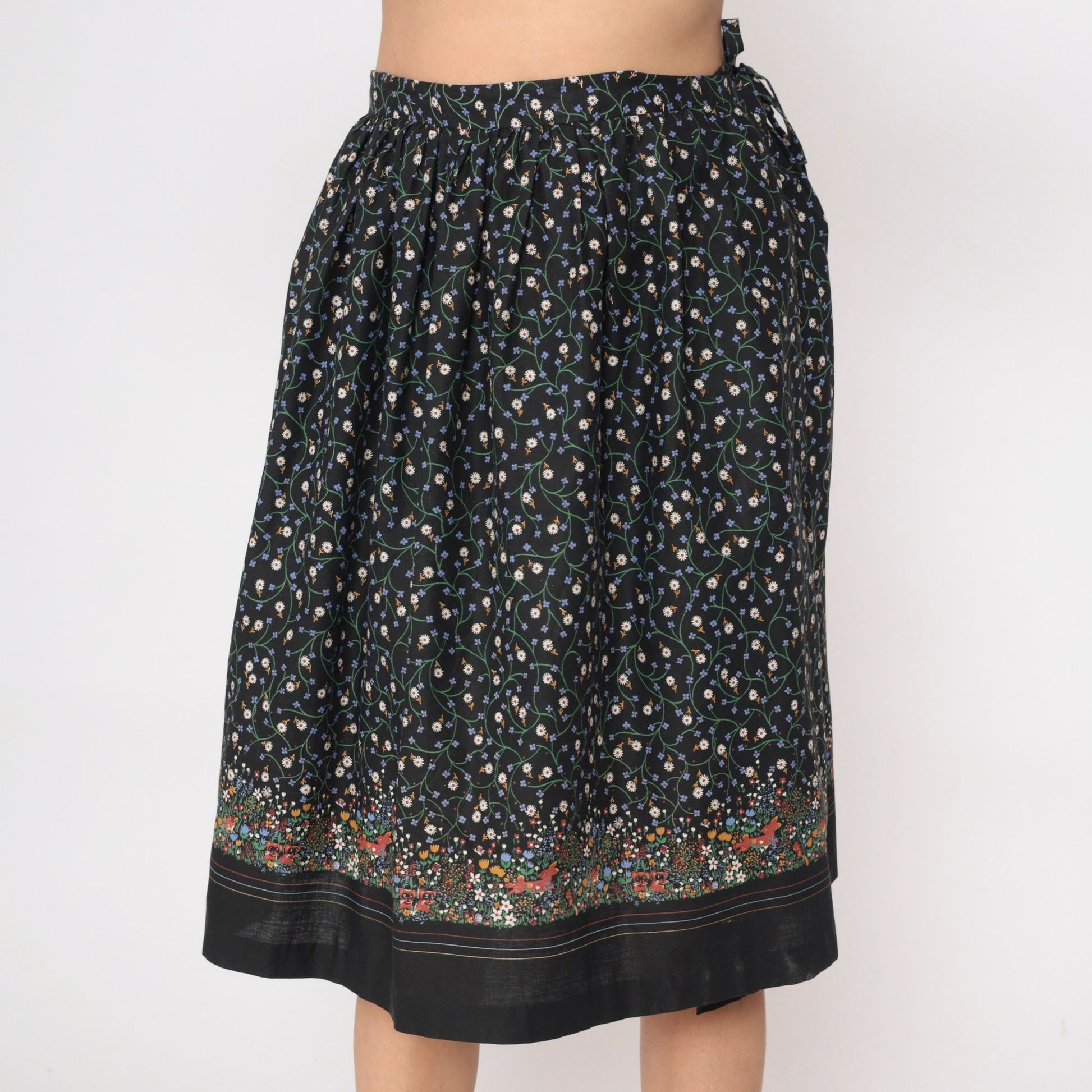 80s Black Floral Animal Print Wrap Skirt Ditsy Bunny Squirrel Raccoon Extra Small