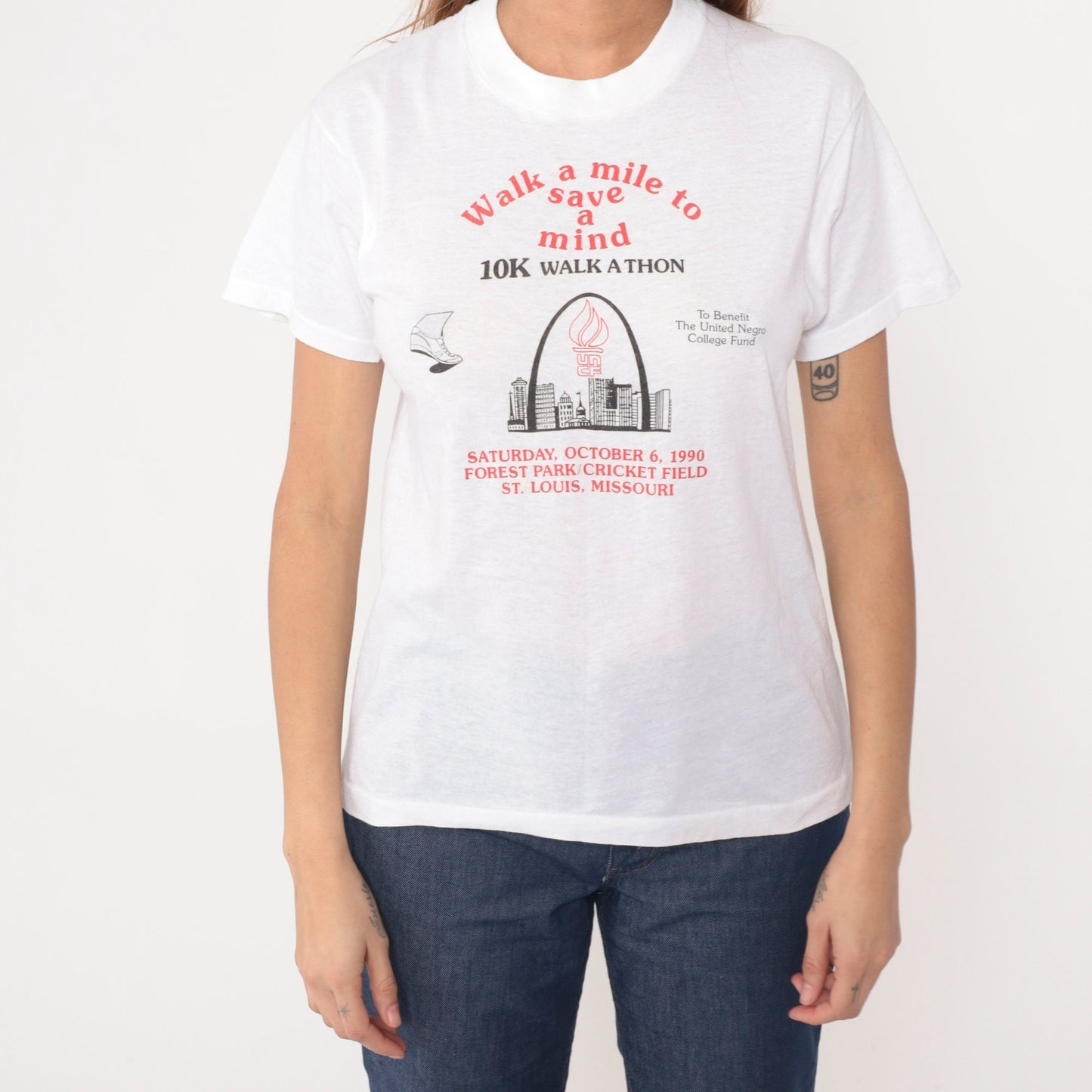 1990 UNCF Walk a Mile to Save a Mind St. Louis Walkathon T-Shirt White Graphic Small