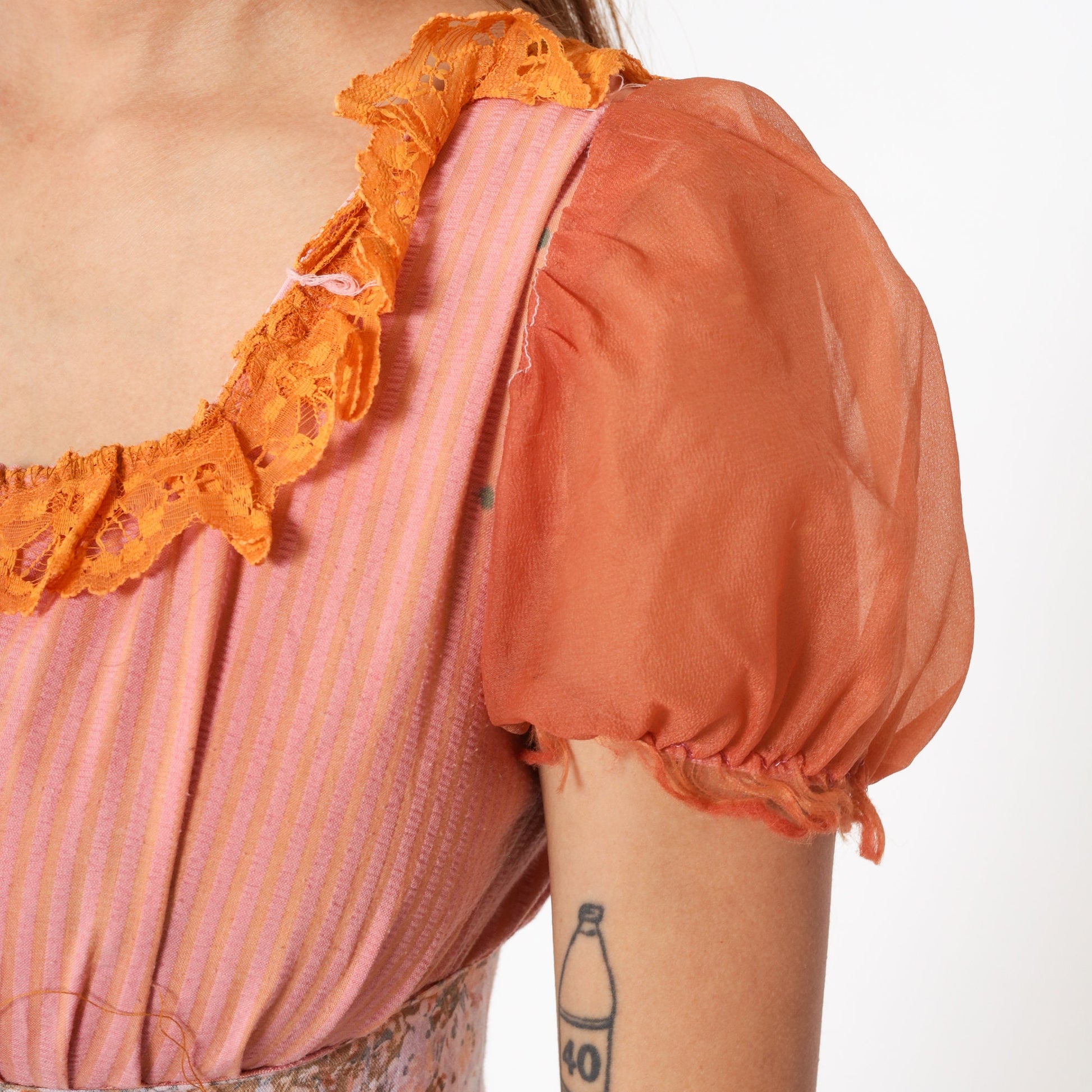 1970s Floral Maxi Dress Puff Sleeve Empire Waist Pink Orange Striped Small