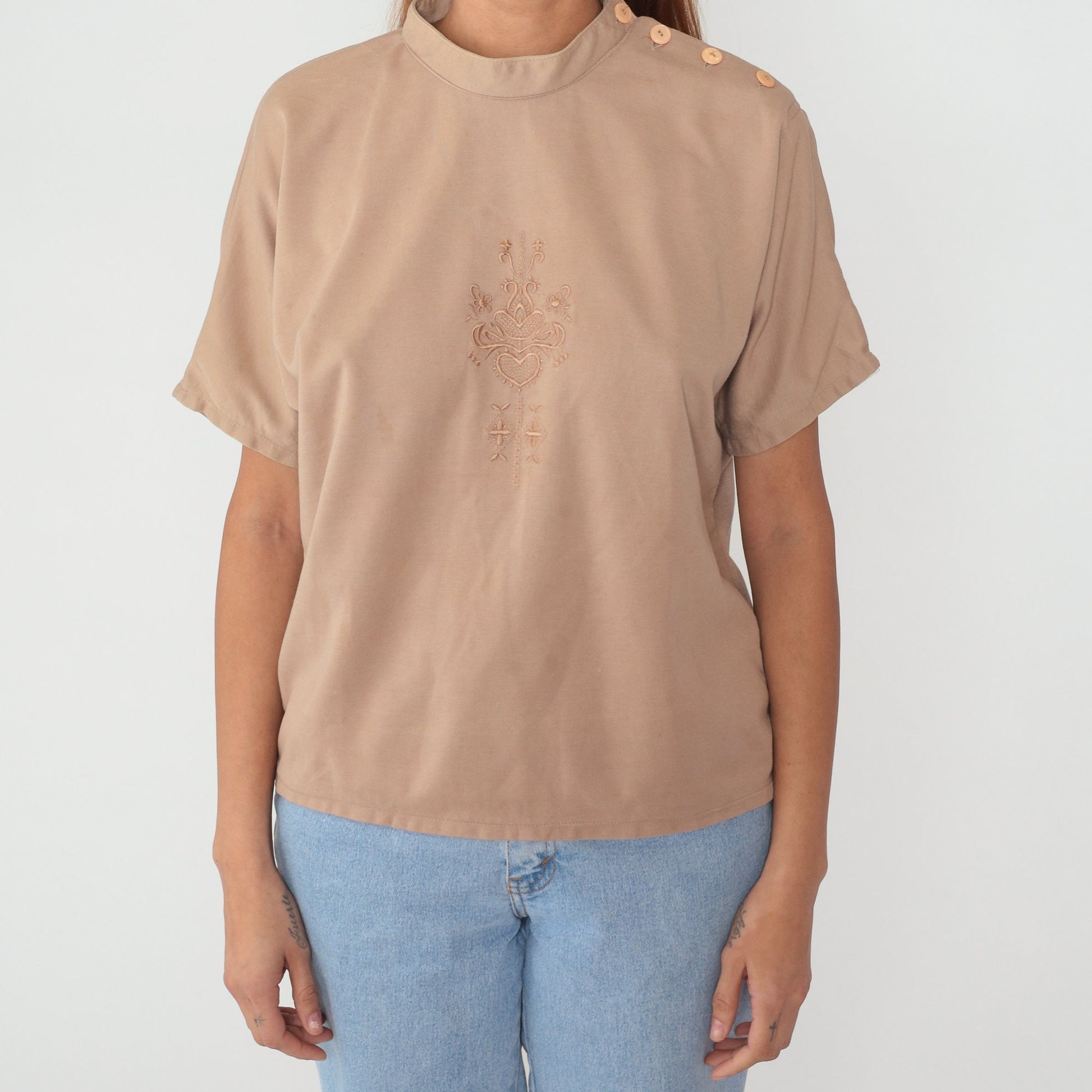 80s Tan Embroidered Floral Heart Blouse Short Sleeve Button Shoulder Cotton Medium