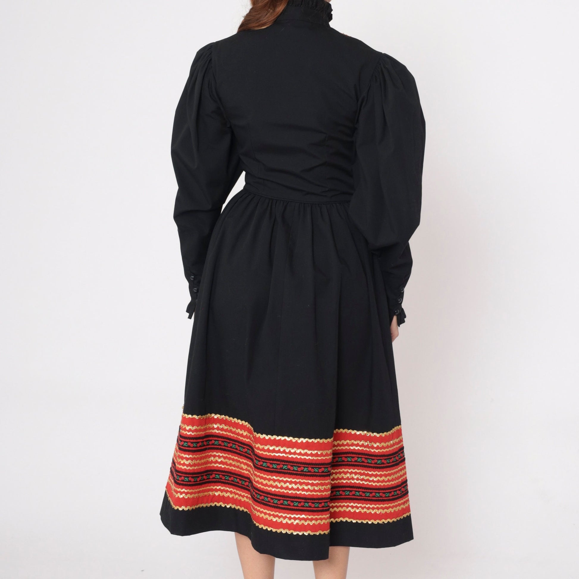 70s Black Floral Embroidered Midi Dress Leg Of Mutton Sleeve Gold Ric Rac Small