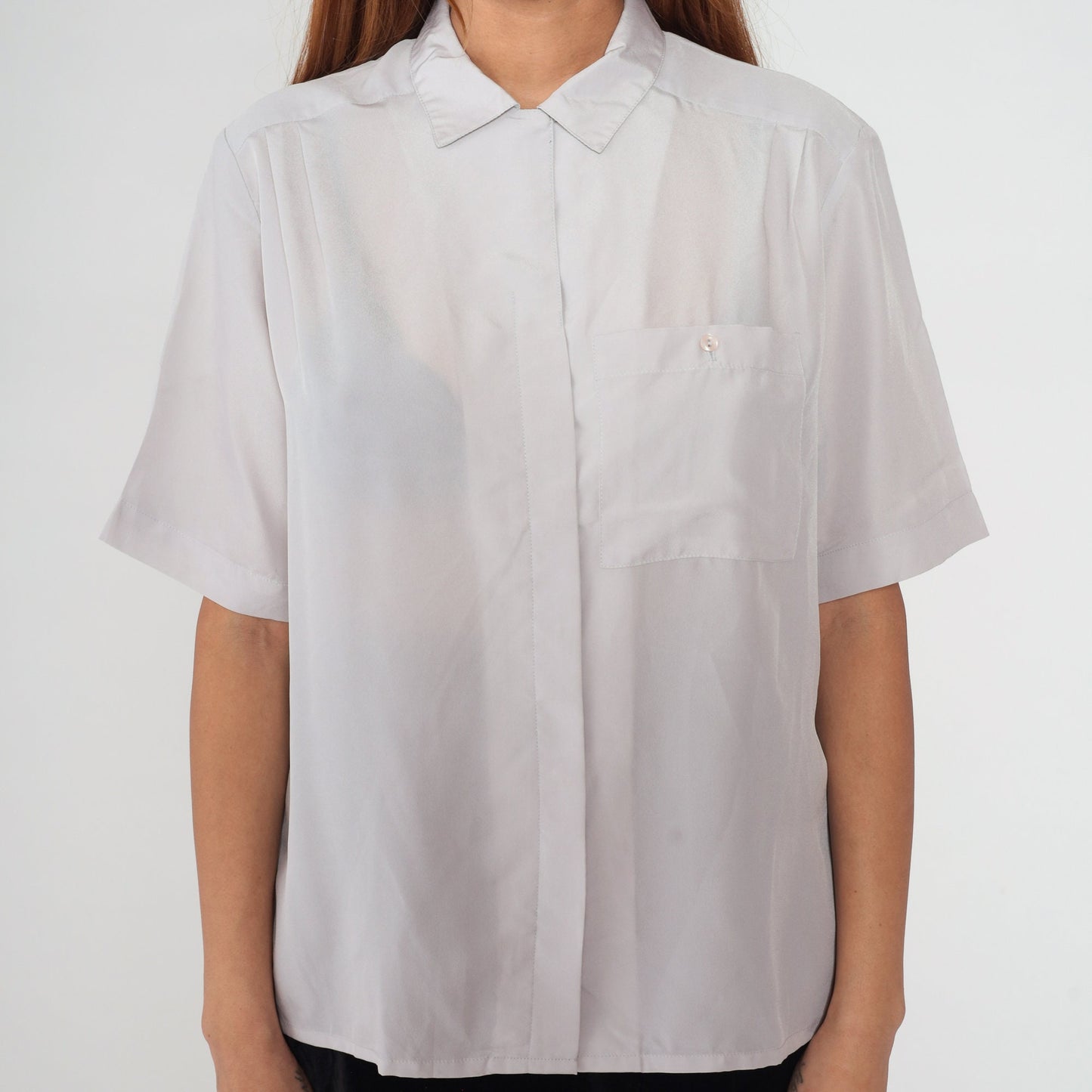 80s Pale Grey Button-Up Blouse Short Sleeve Collared Shirt Medium