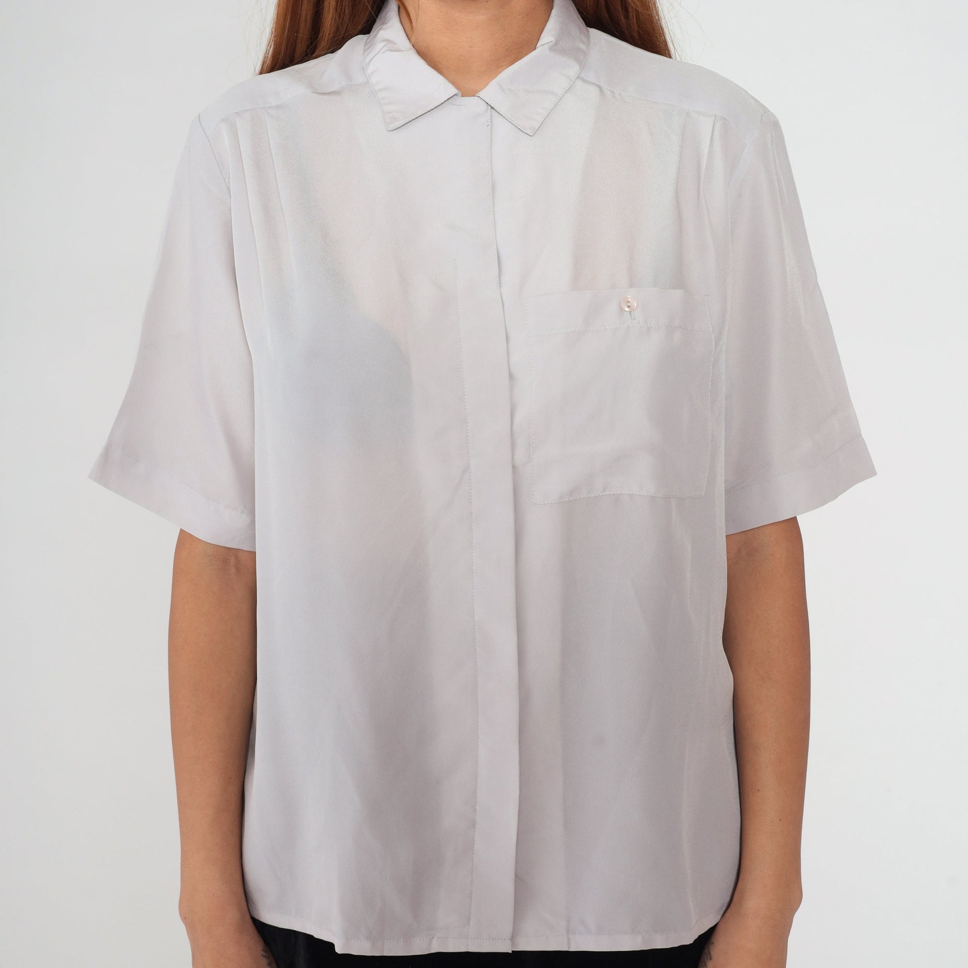 80s Pale Grey Button-Up Blouse Short Sleeve Collared Shirt Medium