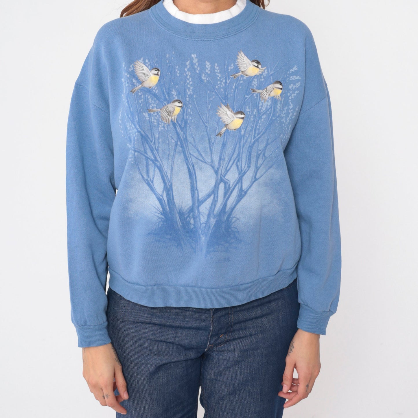 90s Morning Sun Bird Sweatshirt Blue Floral Tree Graphic Crewneck Petite Medium