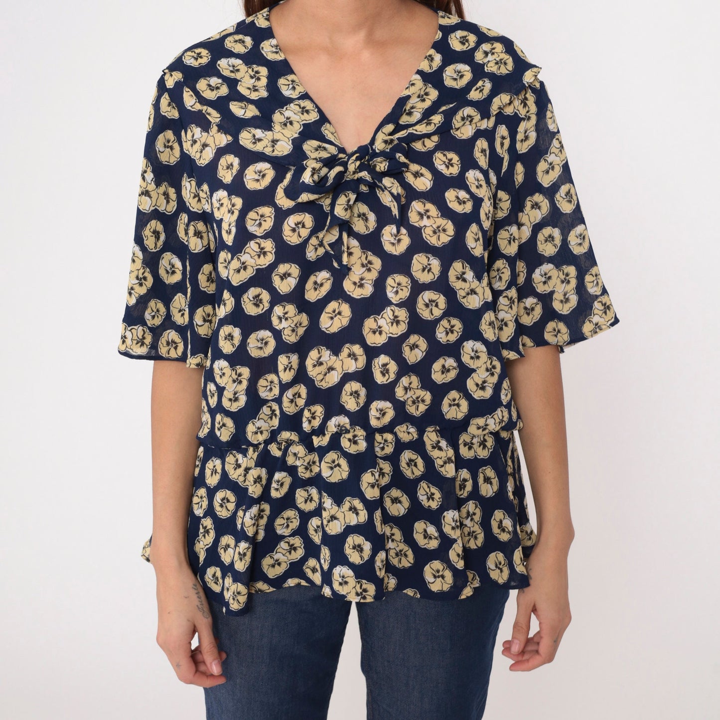 90s Navy Floral Blouse Tie Neck Peplum Flutter Sleeve Shirt Extra Large