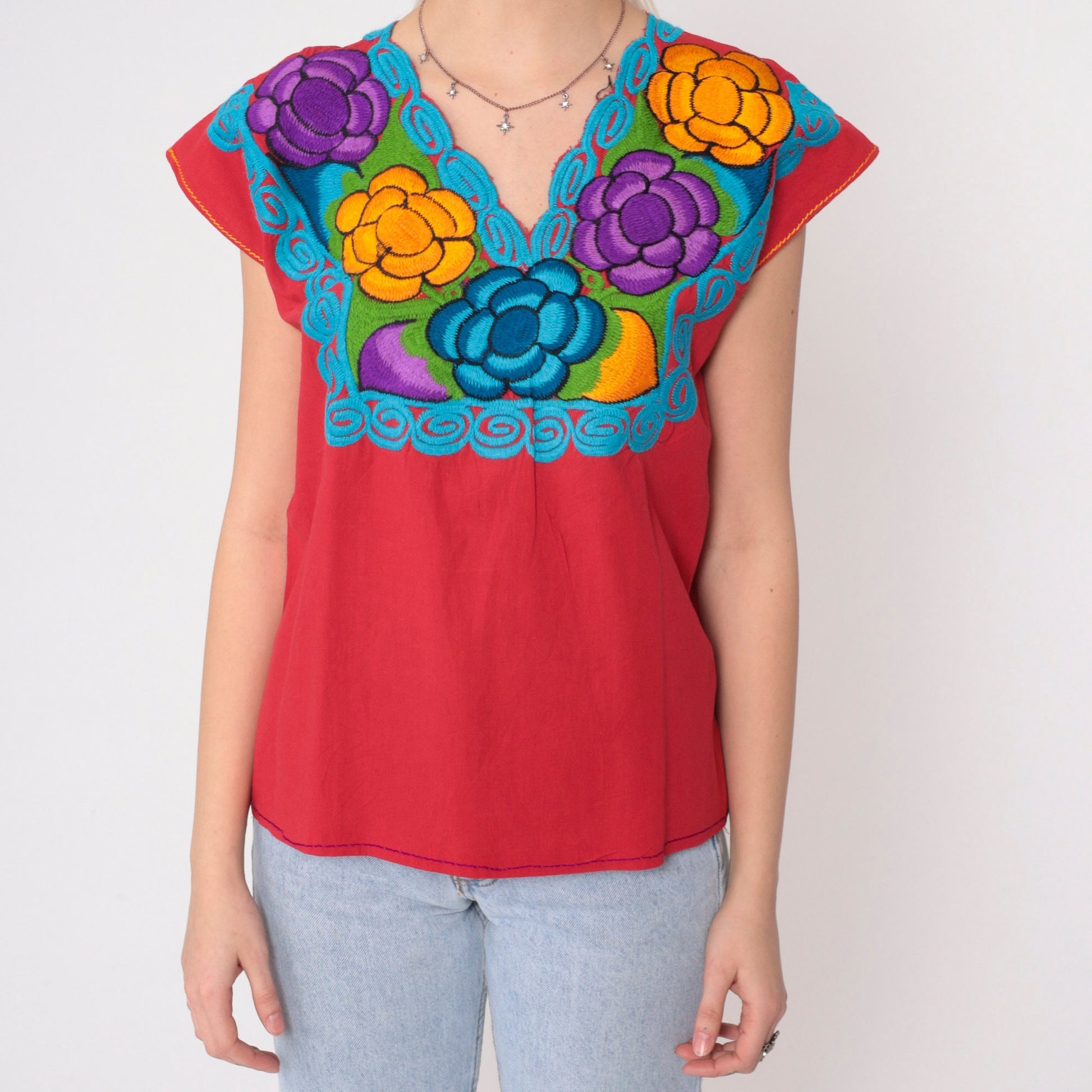 90s Mexican Embroidered Cotton Blouse Red Floral Short Sleeve Small