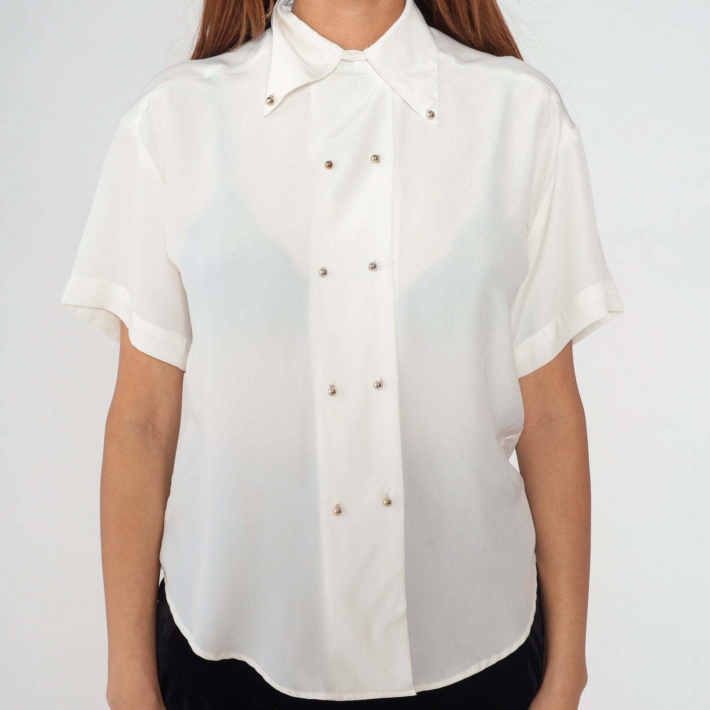 90s Cream Button-Up Blouse Short Sleeve Pointed Collar Silver Buttons Small