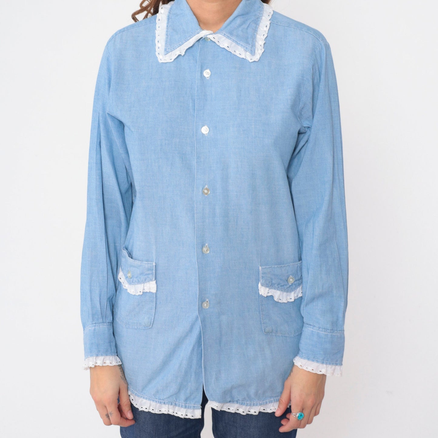 70s Lee Raggedy Ann Chambray Button-Up Blouse Blue Eyelet Lace Medium