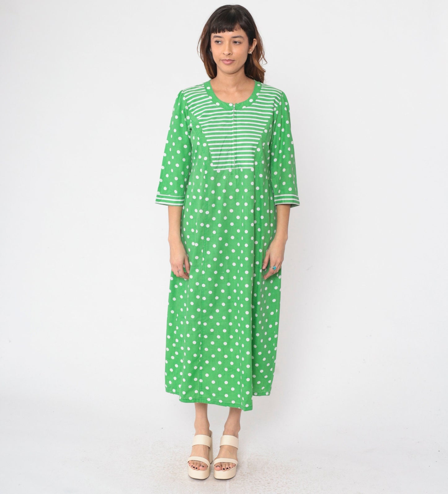70s Polka Dot Caftan Maxi Dress Green White Front Zip 3/4 Sleeve Medium