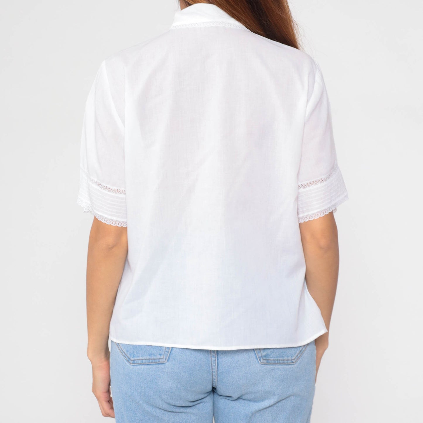 70s Embroidered Floral White Blouse Lace Trim Button-Up Collared Short Sleeve Large L