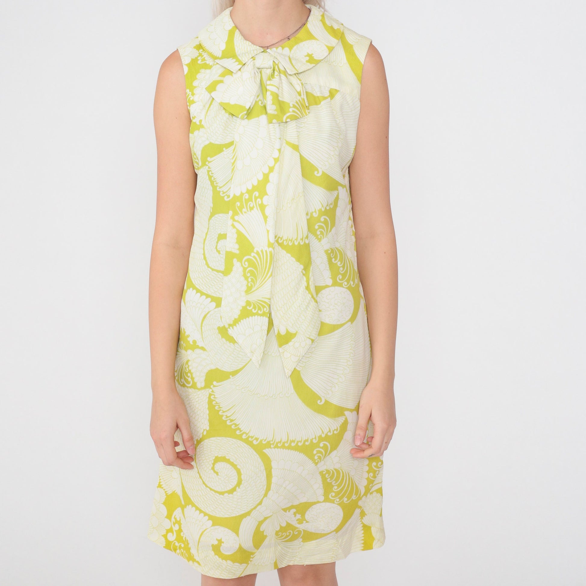60s Mod Mini Dress Green Floral Tie Neck Sleeveless Shift Extra Small