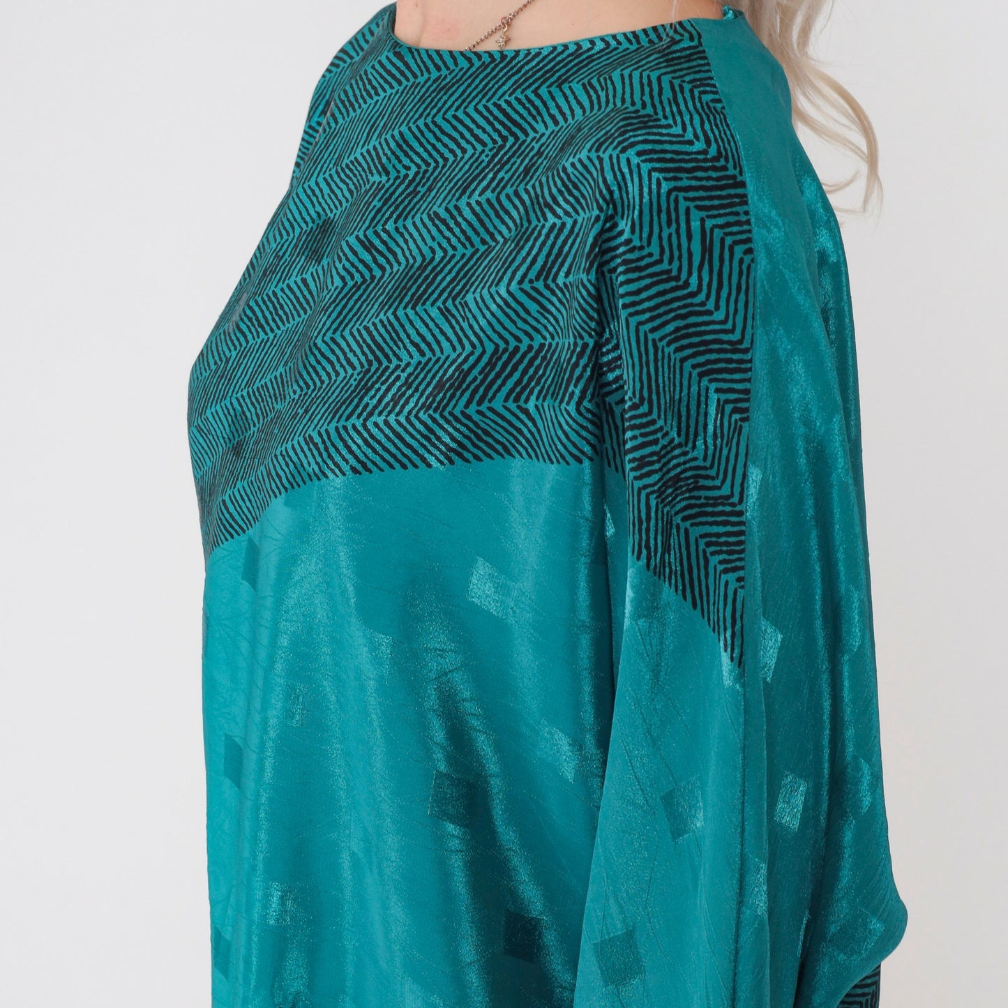 80s Brenner Petites Shiny Green Midi Dress Embossed Zigzag Half Sleeve Medium