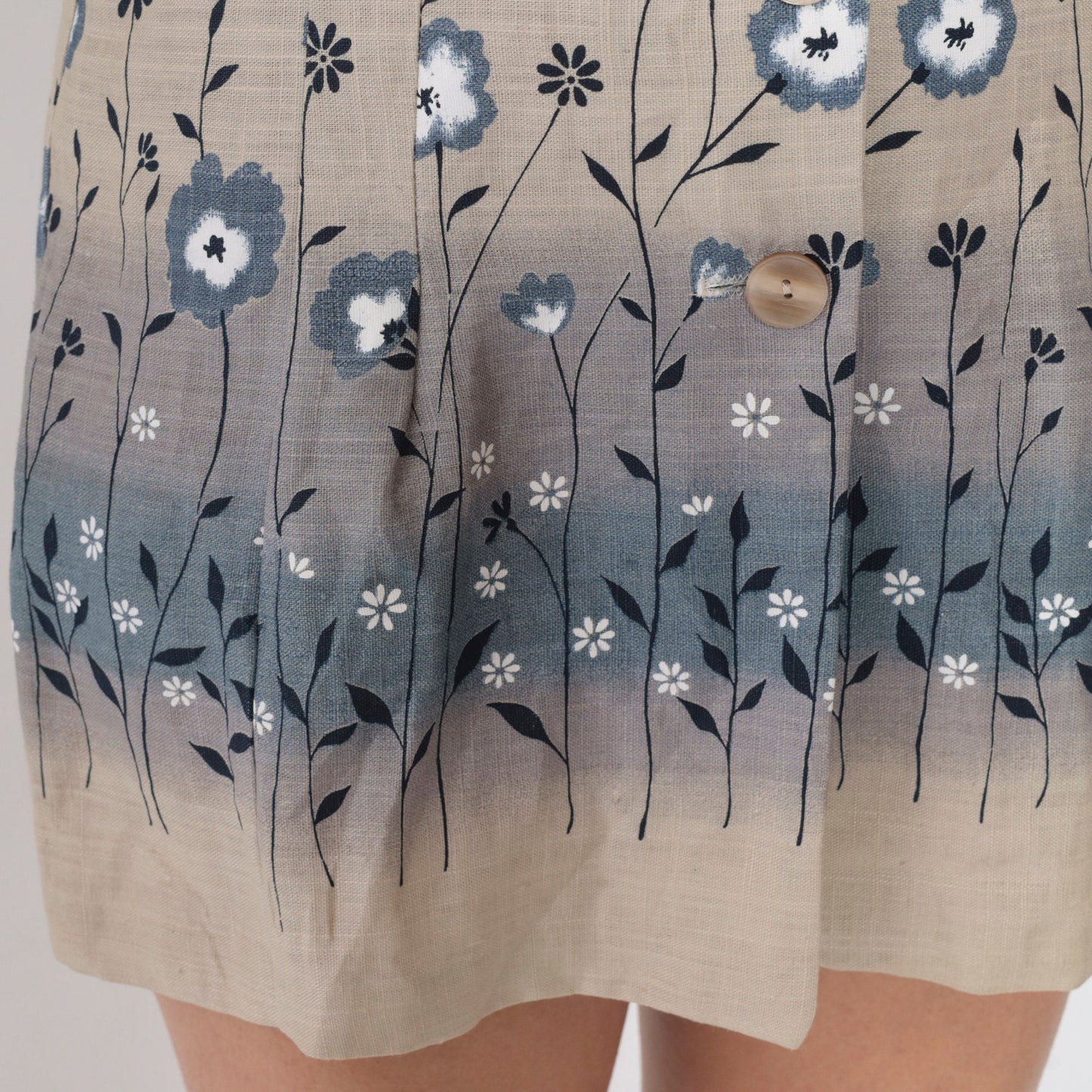 90s Floral Blazer Beige Cotton Blue Flower Print Structured Jacket Medium