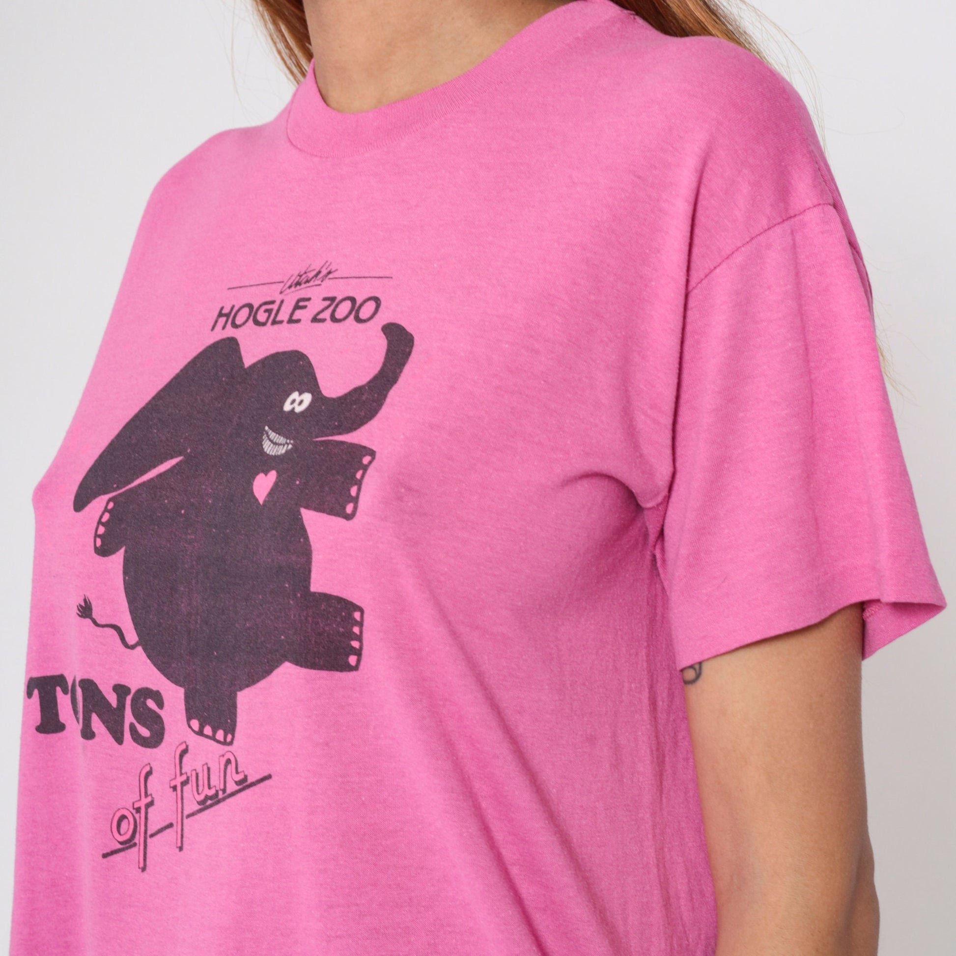 80s Hogle Zoo Salt Lake City Elephant Graphic T-Shirt Pink Medium