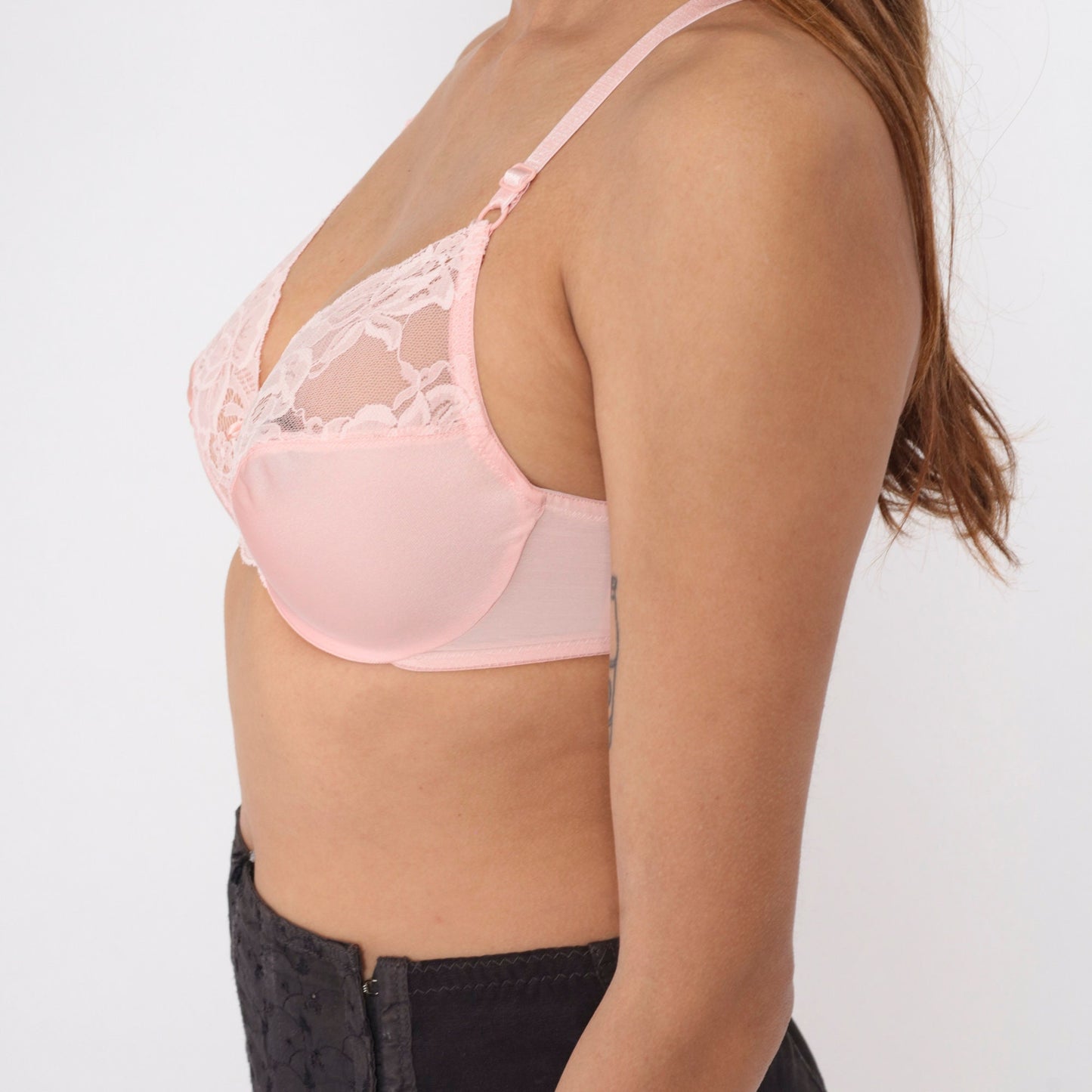 90s Victoria's Secret Baby Pink Lace Underwire Bra 36C