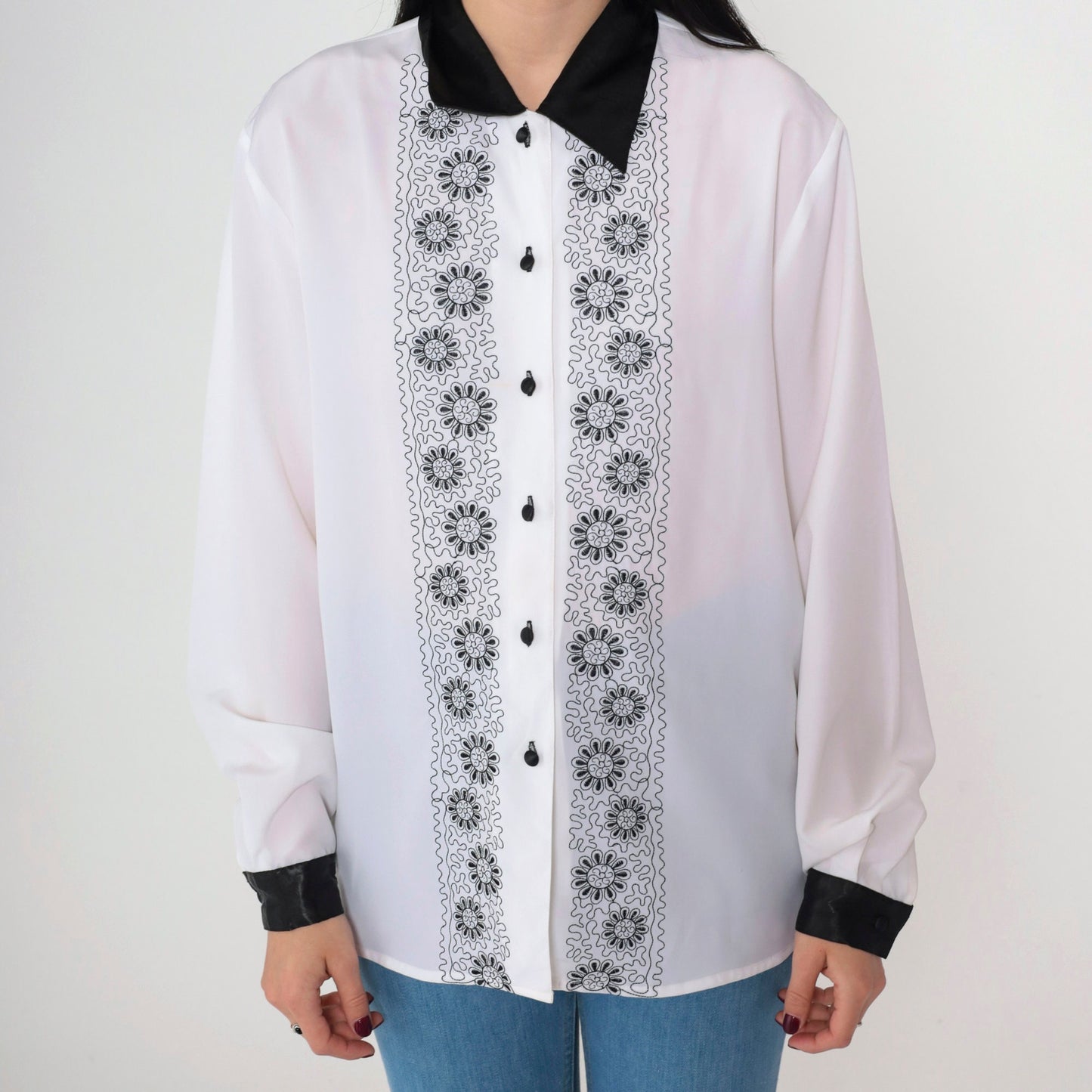 90s Claudia Richard Floral Embroidered Blouse White Black Flower Long Sleeve Medium