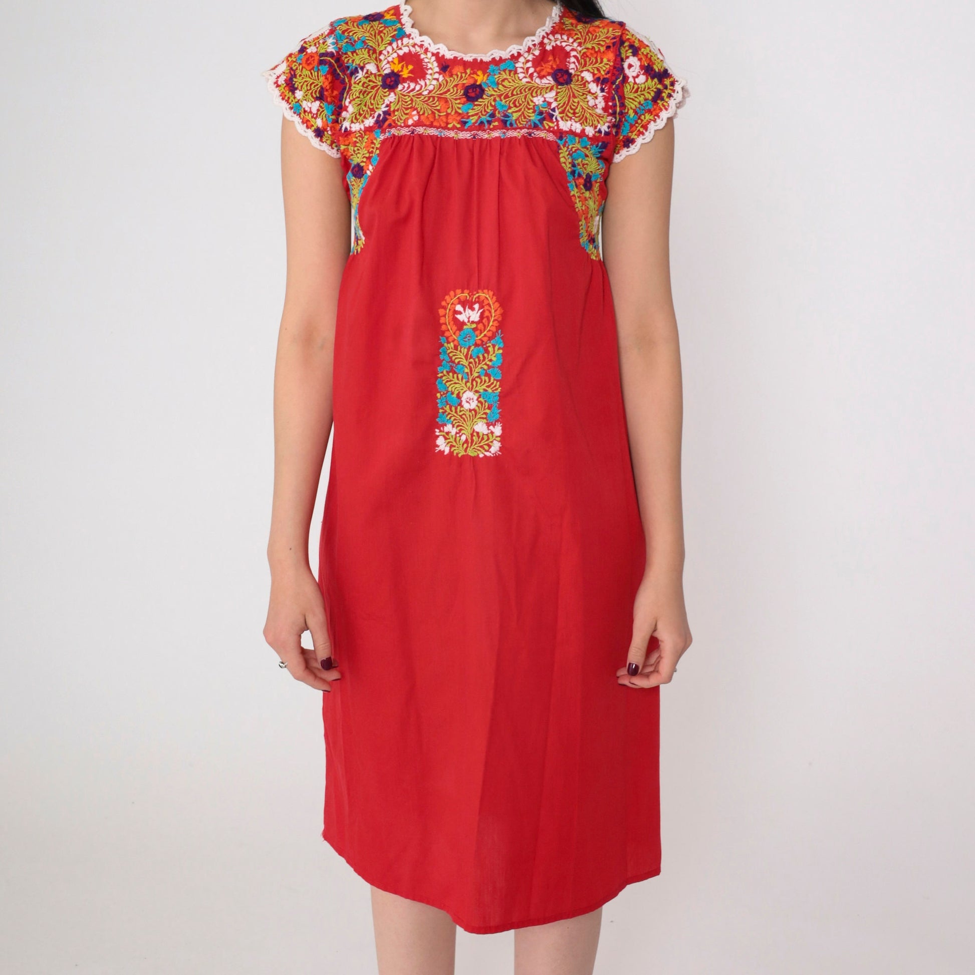 70s Oaxacan Embroidered Mini Dress Red Floral Cotton Cap Sleeve Small