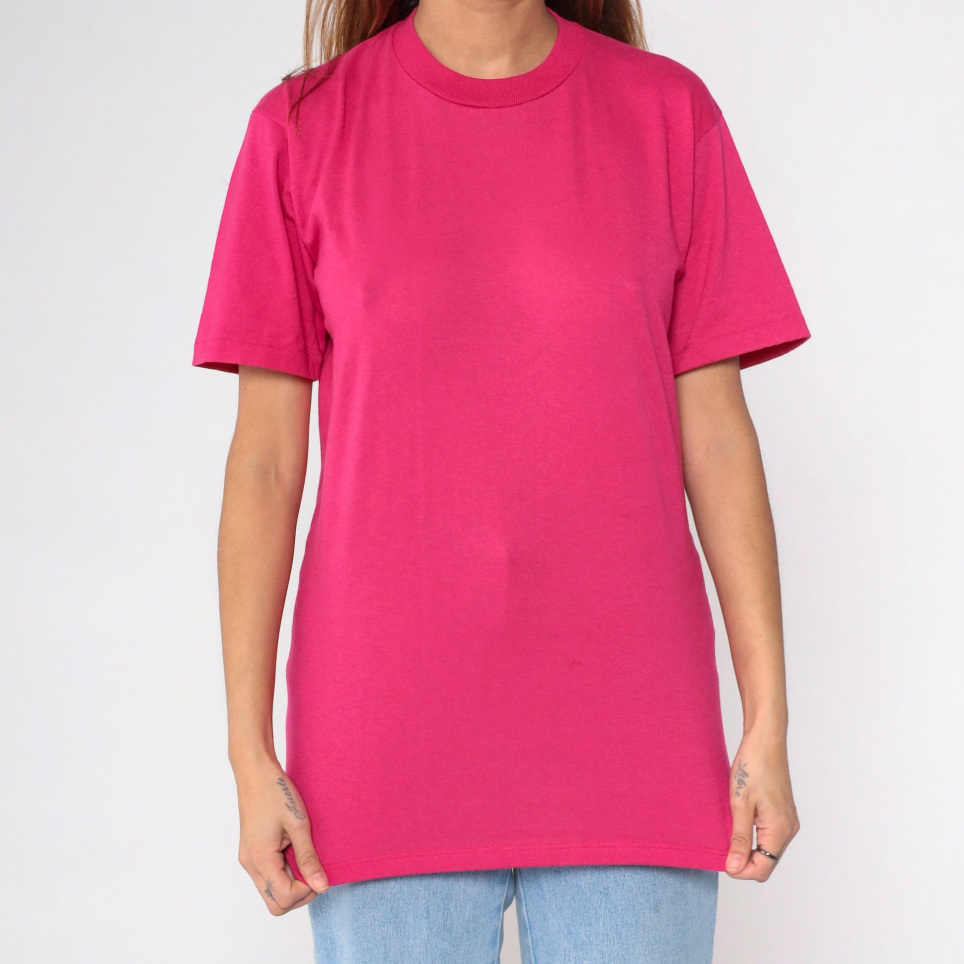 90s Jerzees Hot Pink T-Shirt Short Sleeve Crewneck Small