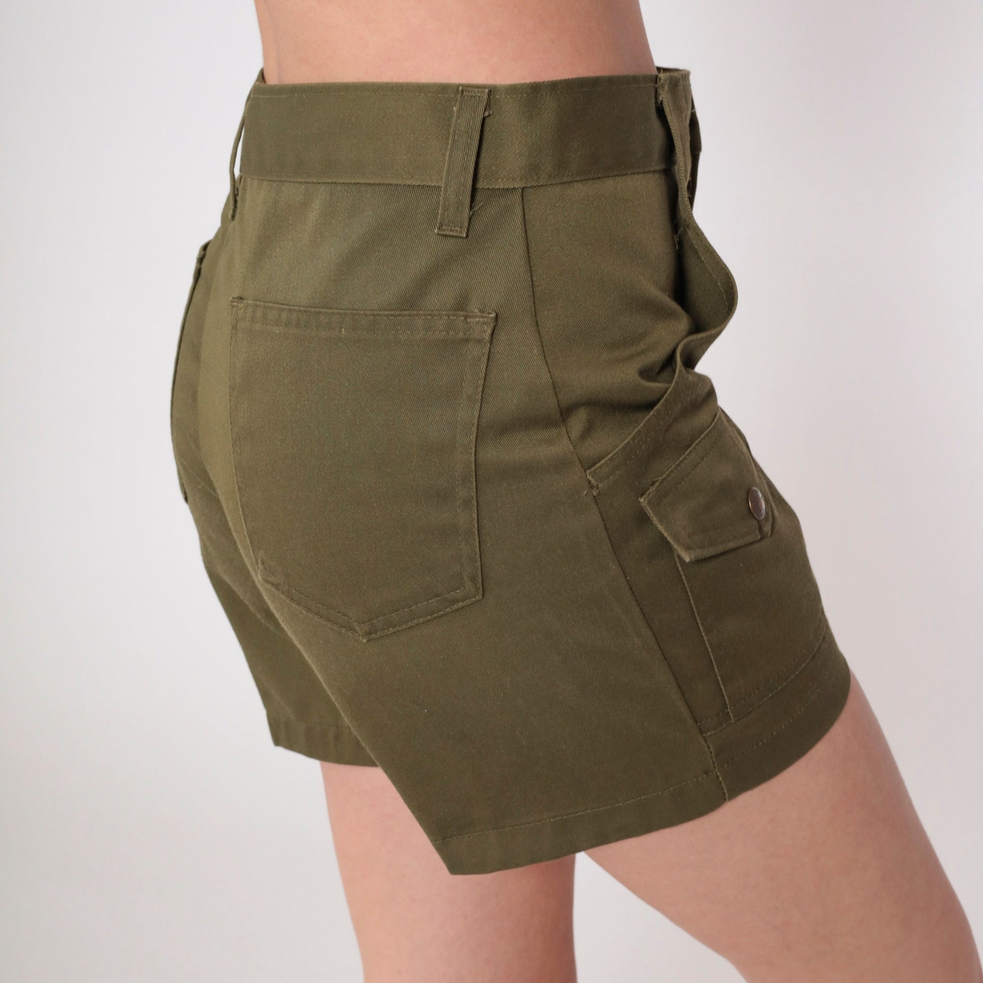 70s Boy Scout Olive Green Shorts High Waist Cargo Patch Pocket Small