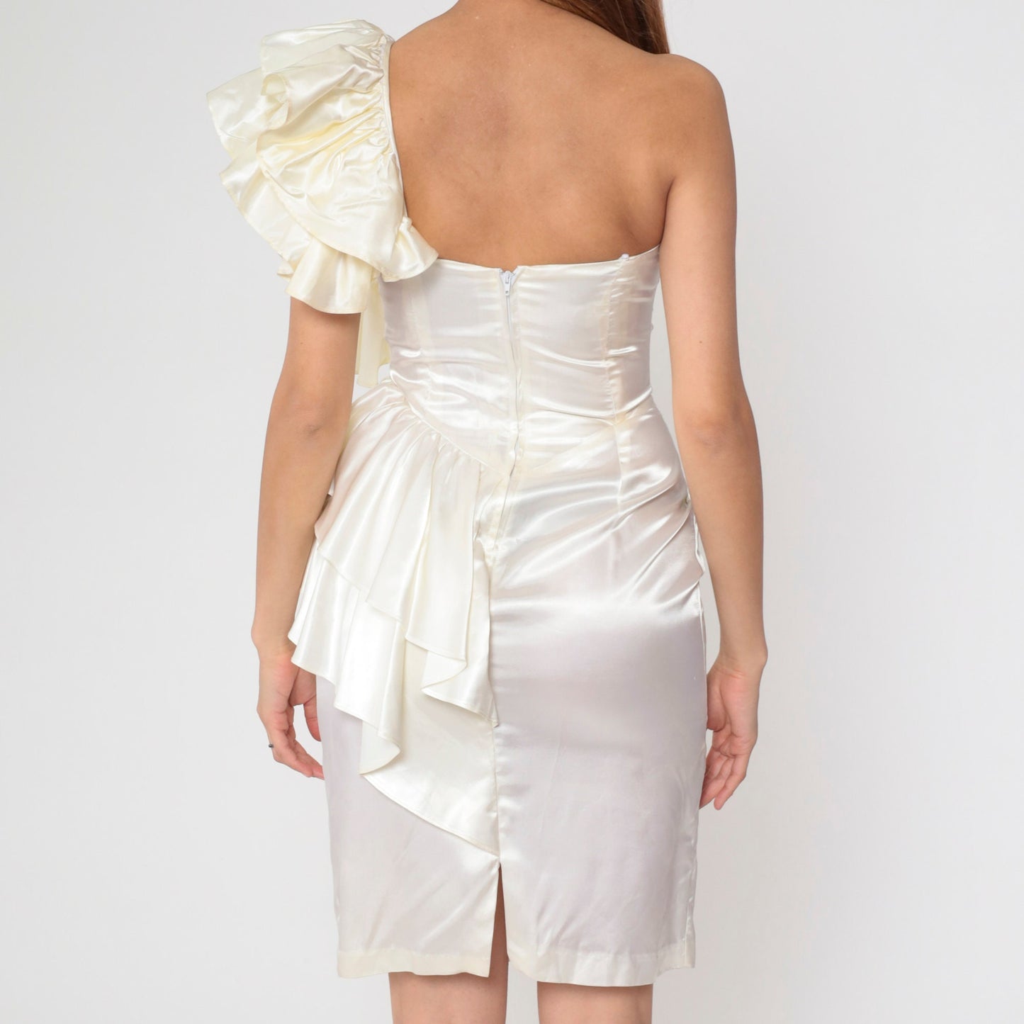 80s White Satin Beaded One-Shoulder Prom Dress Sweetheart Neckline Small S