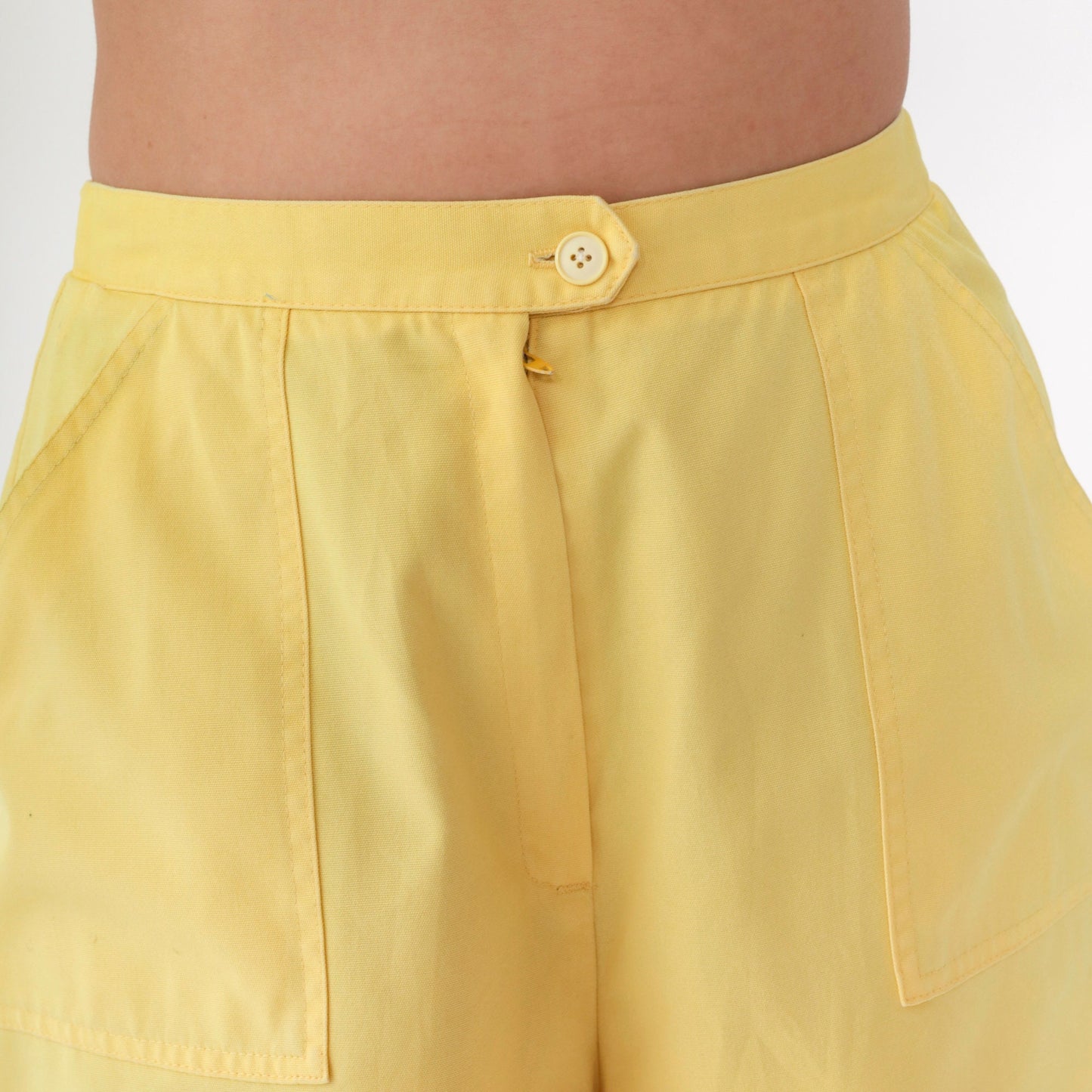 80s Koret Yellow High-Waisted Bermuda Shorts Patch Pocket Small Medium